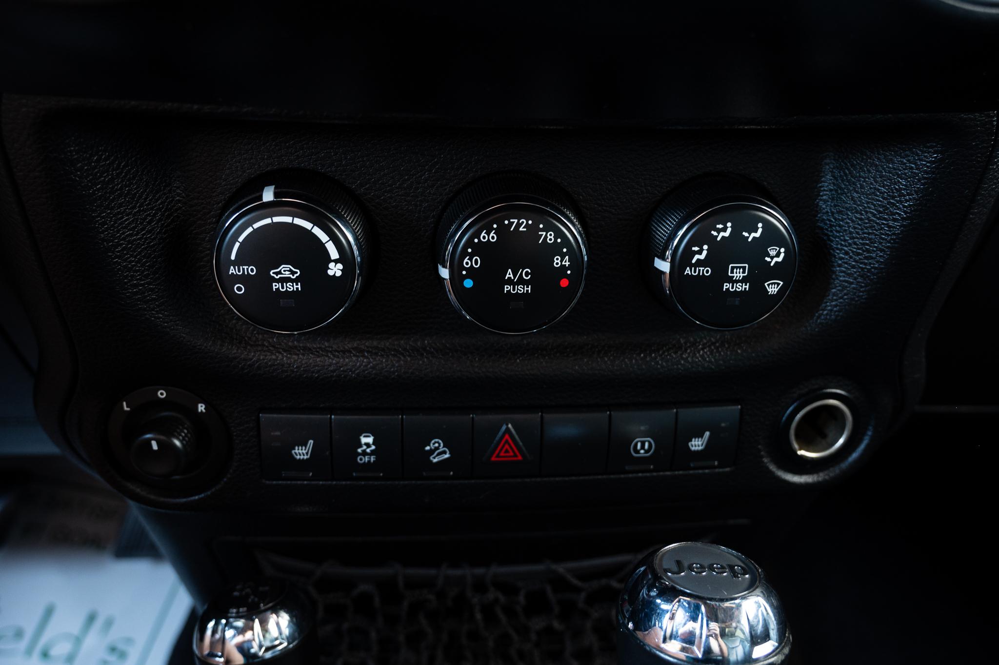 Jeep Wrangler Unlimited Rubicon 4WD 2014