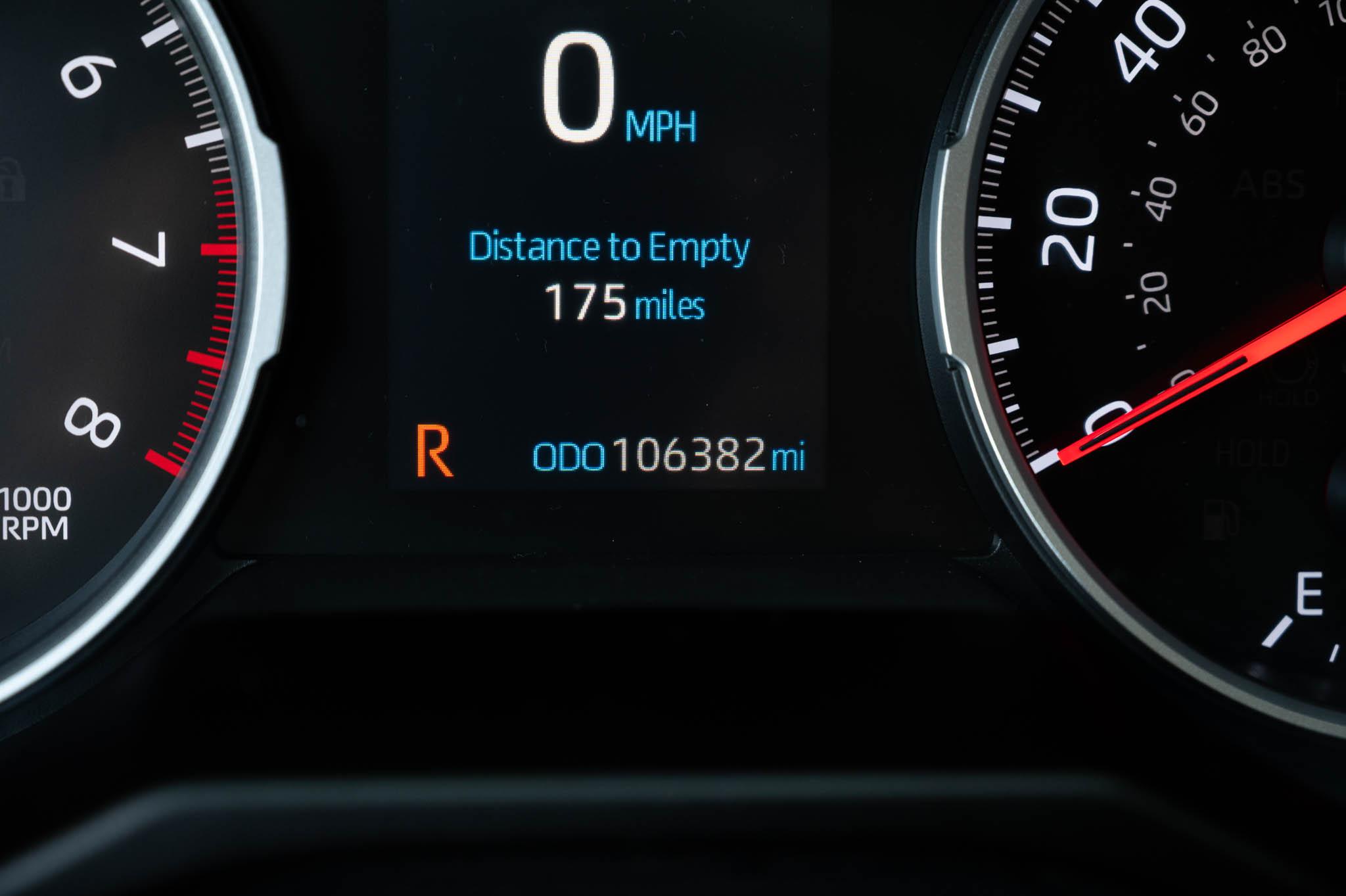 Toyota RAV4 LE AWD 2019