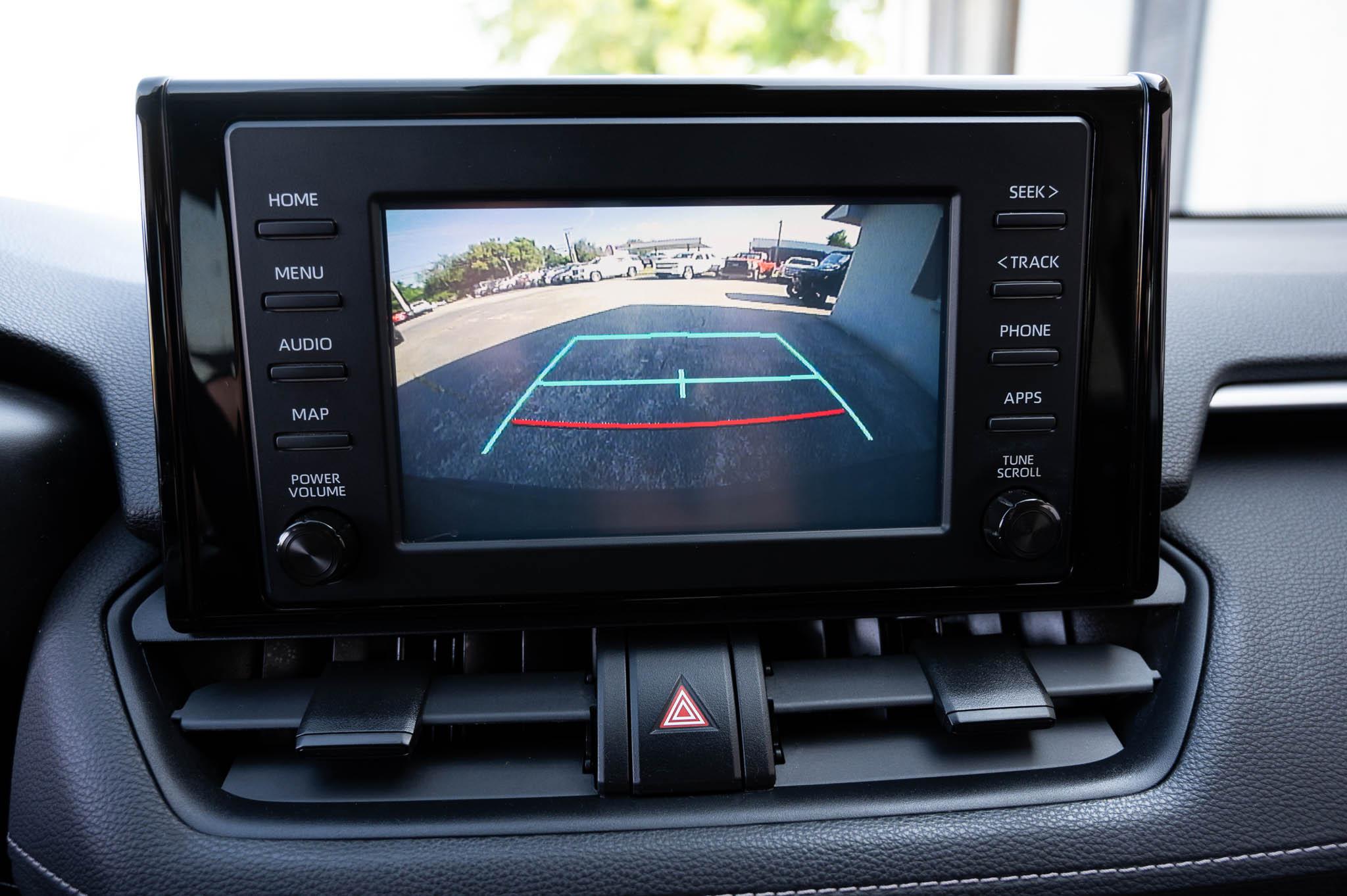 Toyota RAV4 LE AWD 2019