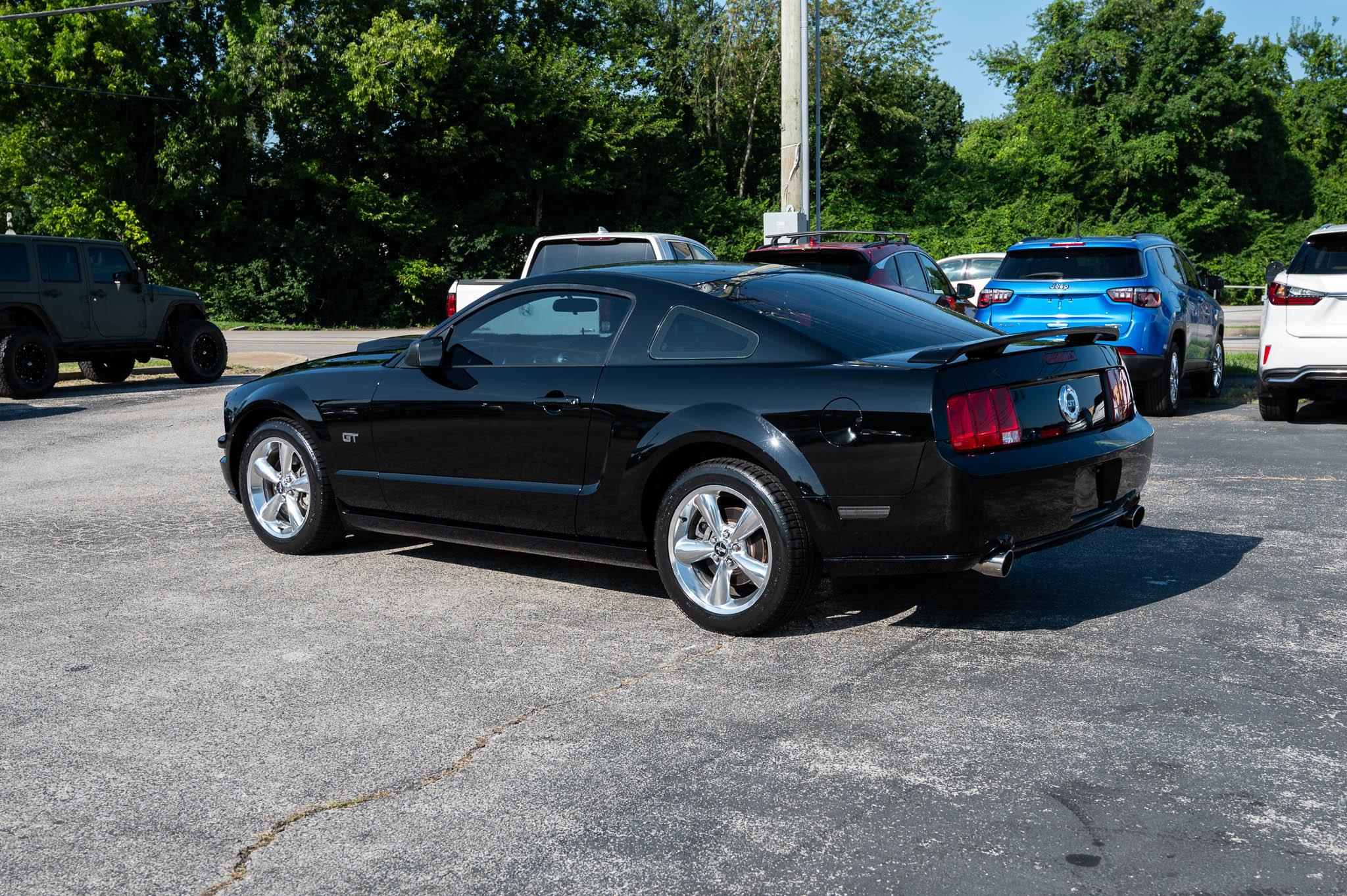 Ford Mustang GT Premium 2D Coupe 2007