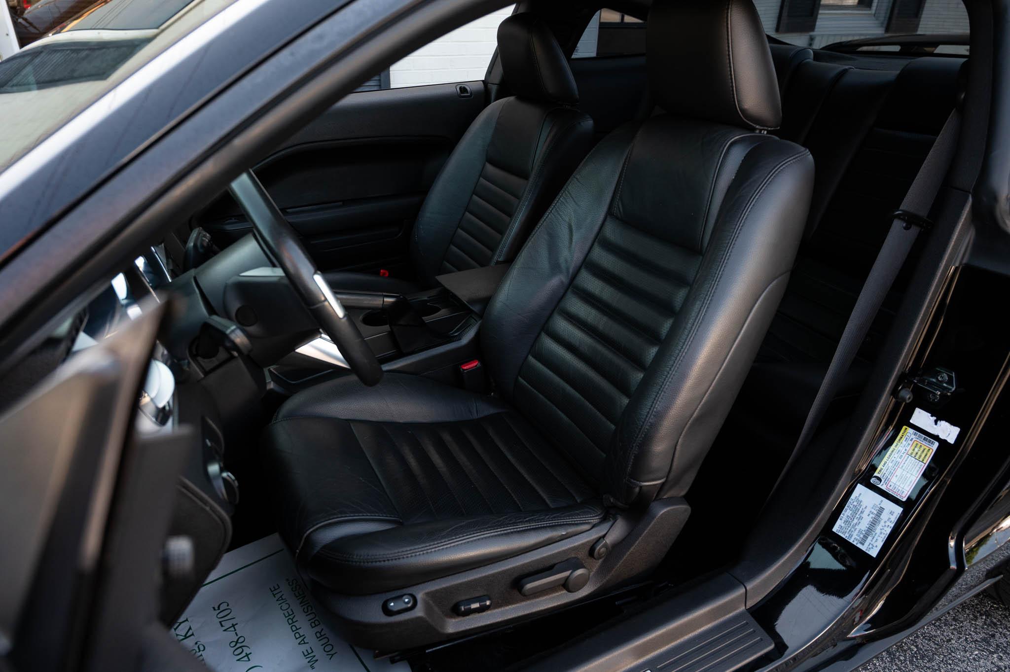 Ford Mustang GT Premium 2D Coupe 2007