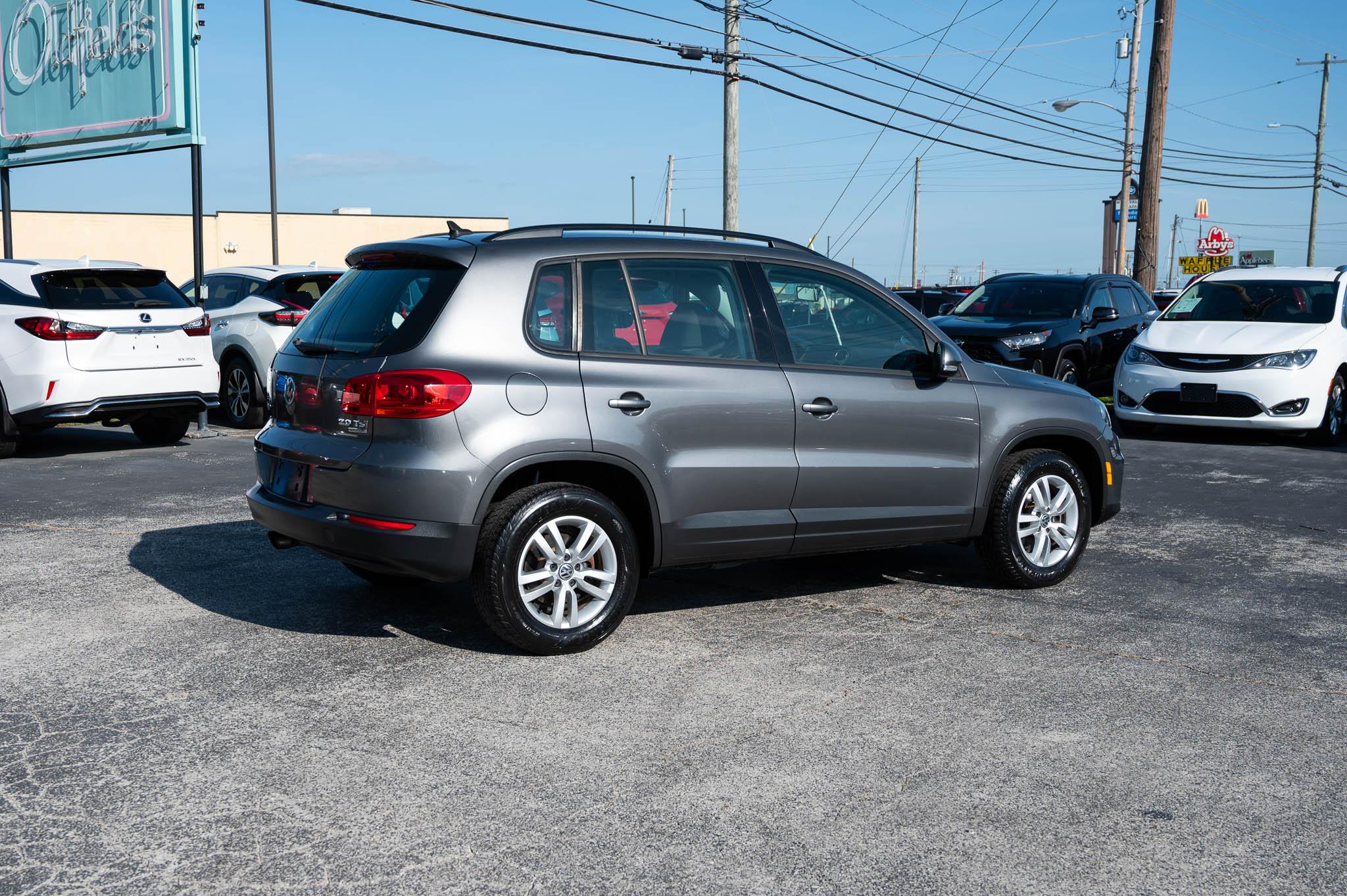 Volkswagen Tiguan S 4Motion 2015