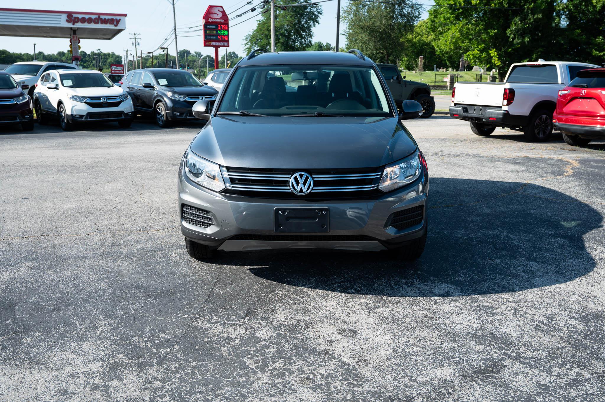 Volkswagen Tiguan S 4Motion 2015