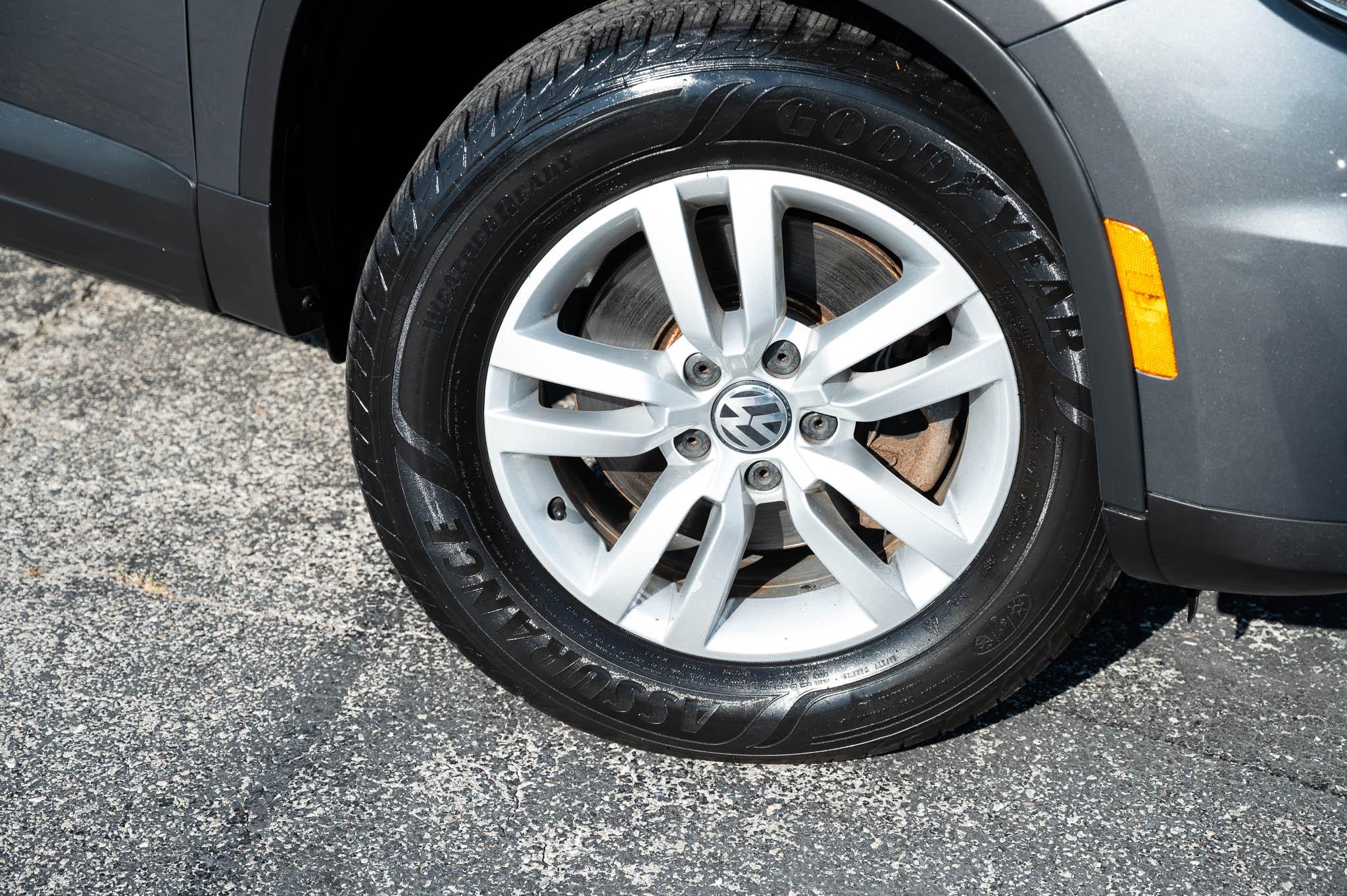 Volkswagen Tiguan S 4Motion 2015