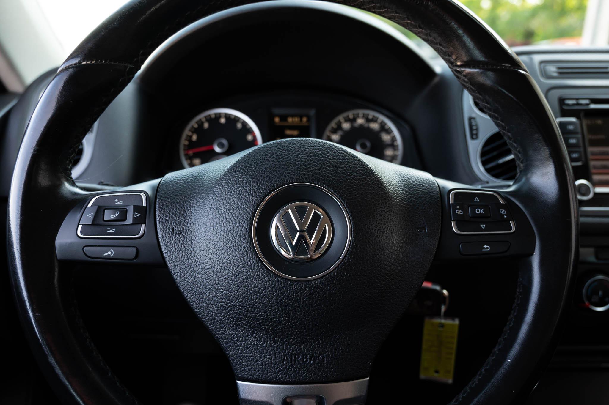 Volkswagen Tiguan S 4Motion 2015