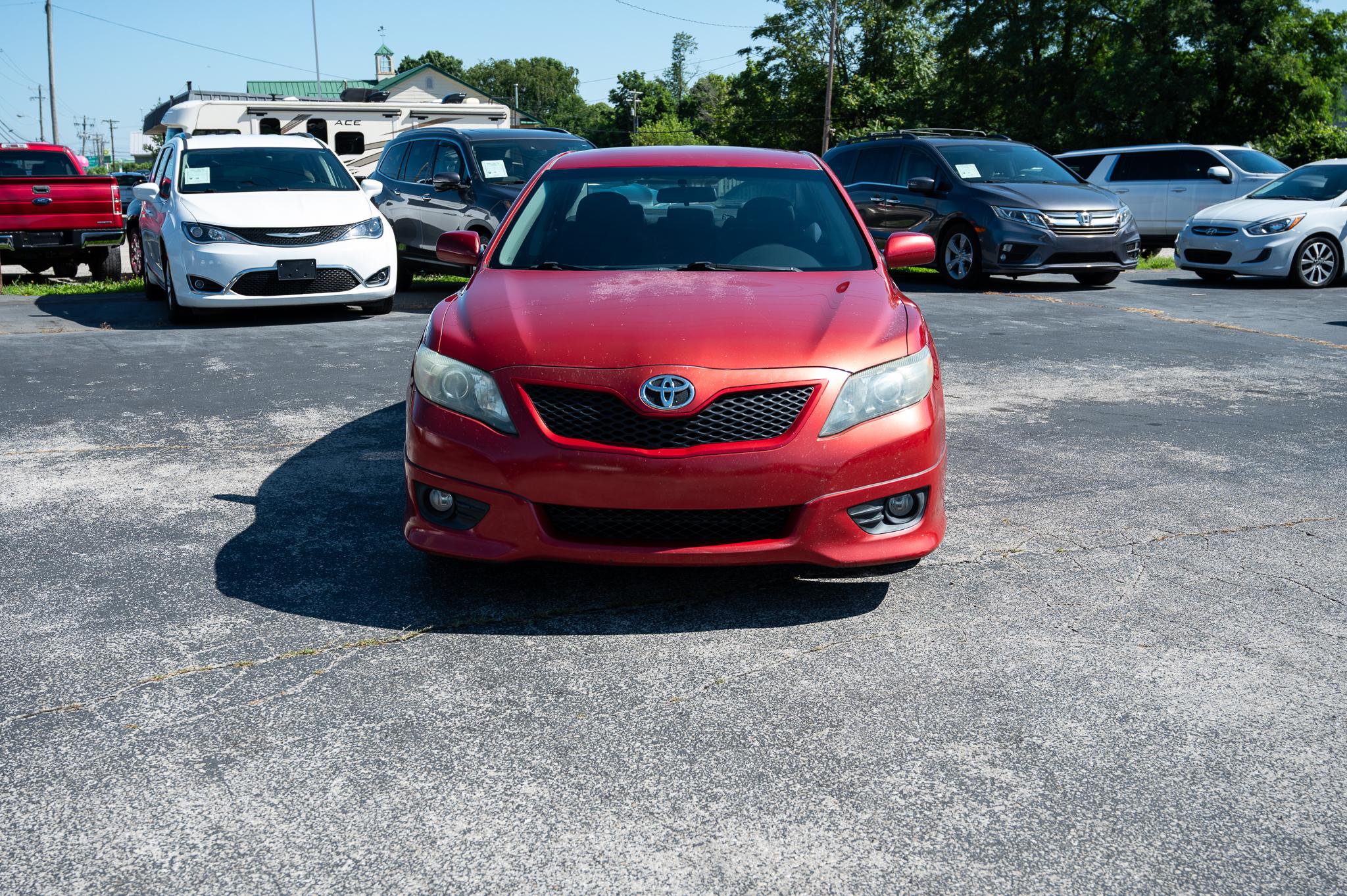 Toyota Camry SE 4D Sedan 2011