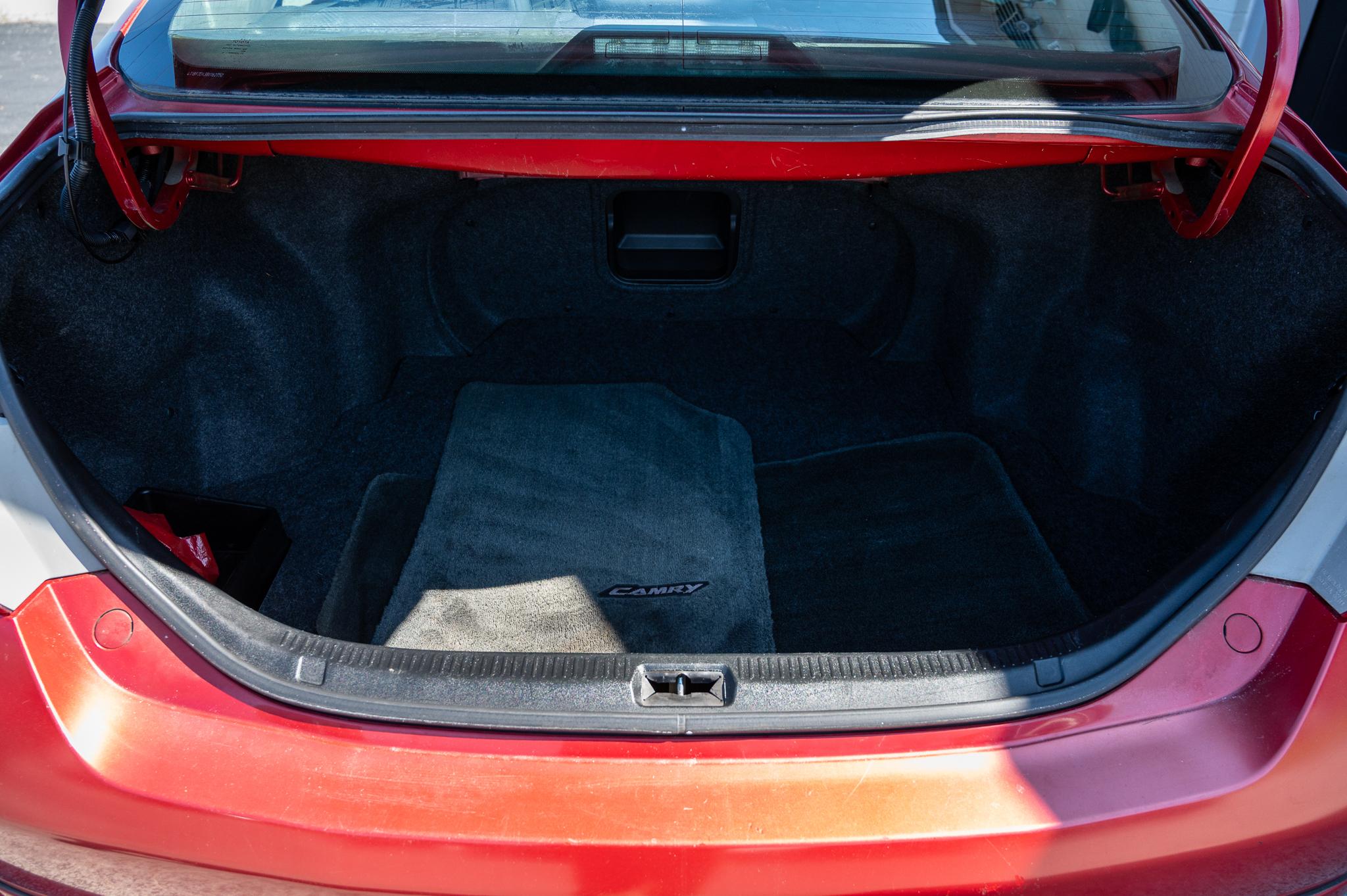 Toyota Camry SE 4D Sedan 2011