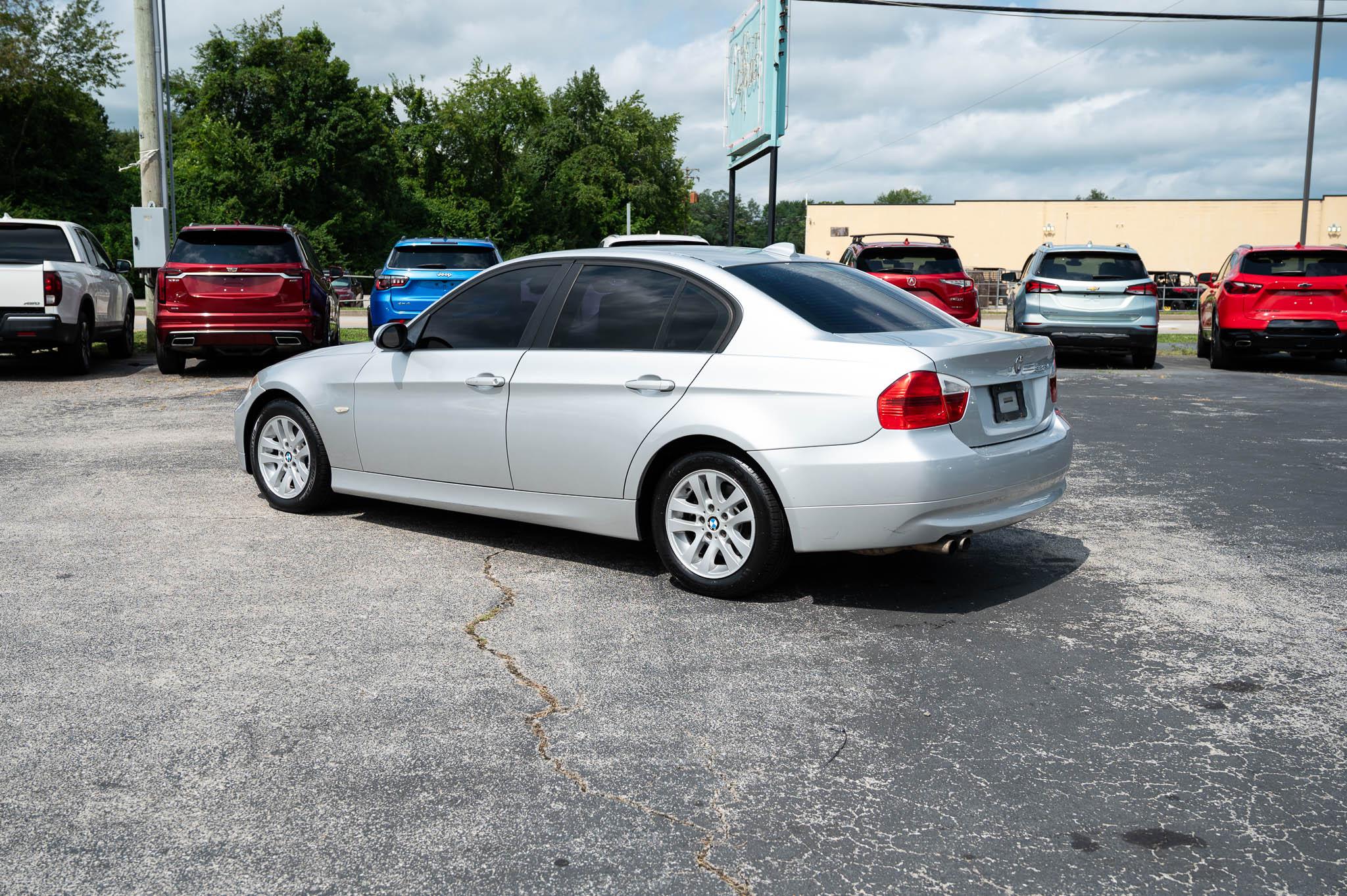 BMW 3-Series 325xi Sedan 2006