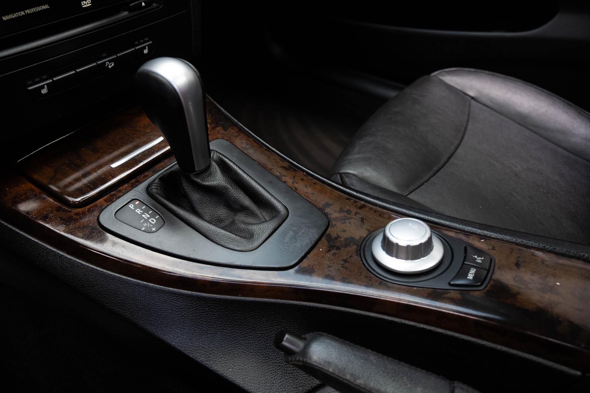 BMW 3-Series 325xi Sedan 2006