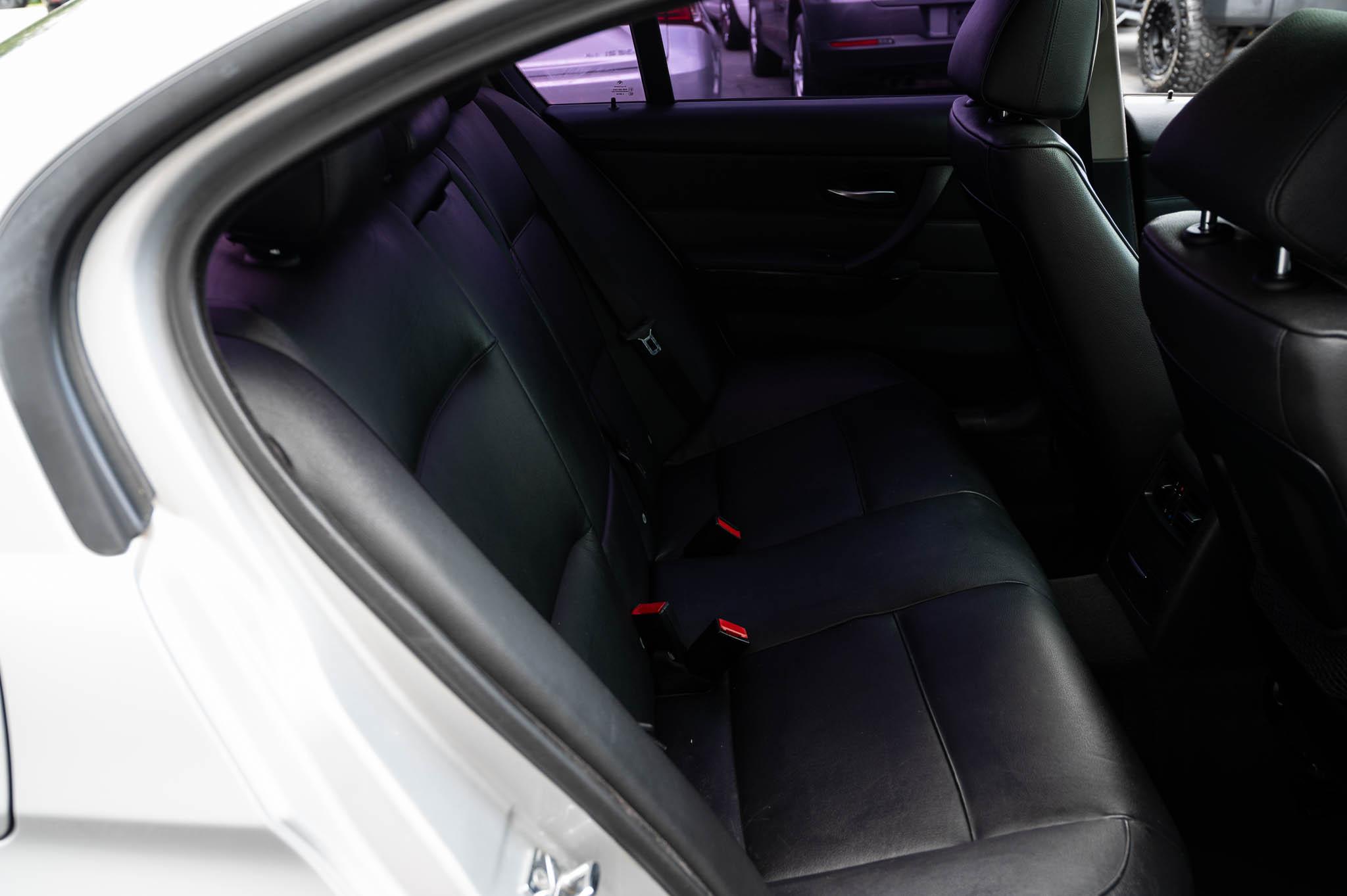 BMW 3-Series 325xi Sedan 2006