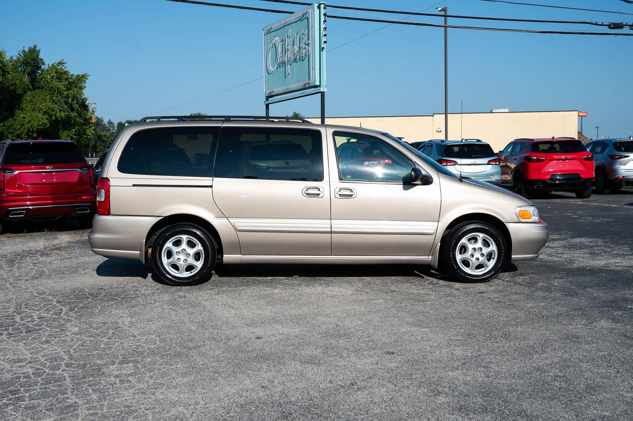 Oldsmobile Silhouette GL 2002