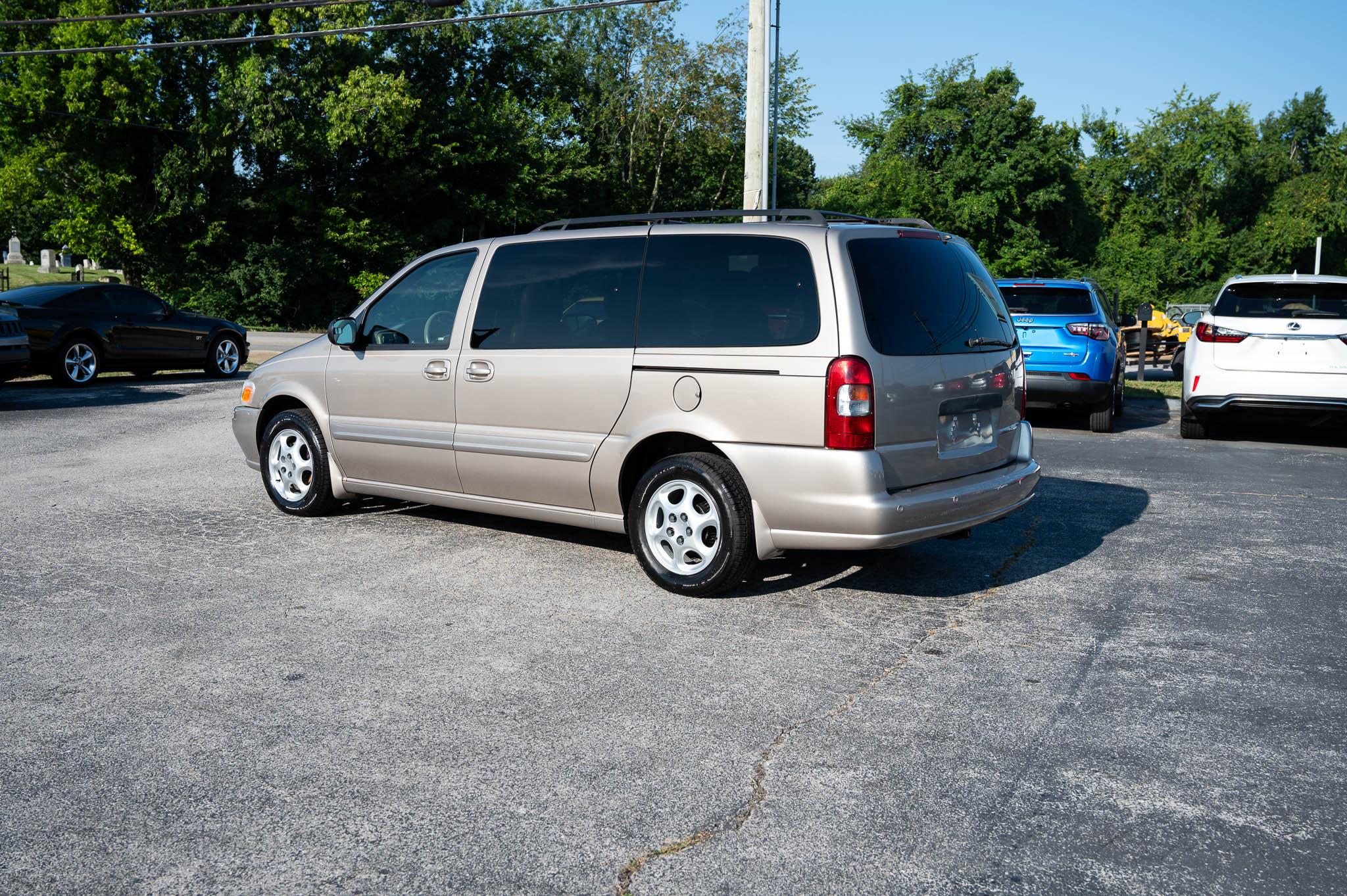 Oldsmobile Silhouette GL 2002