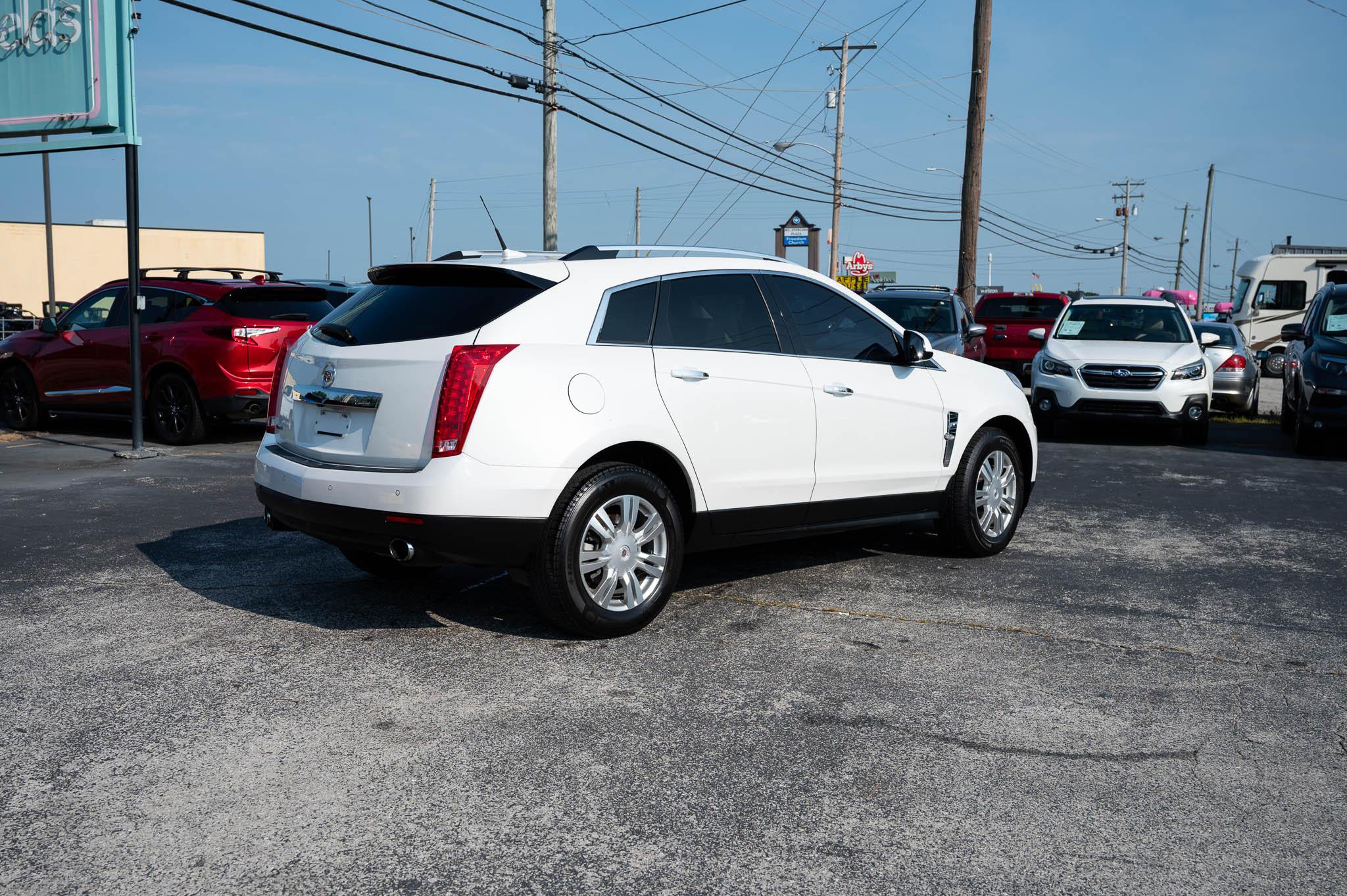 Cadillac SRX Luxury Collection 2011