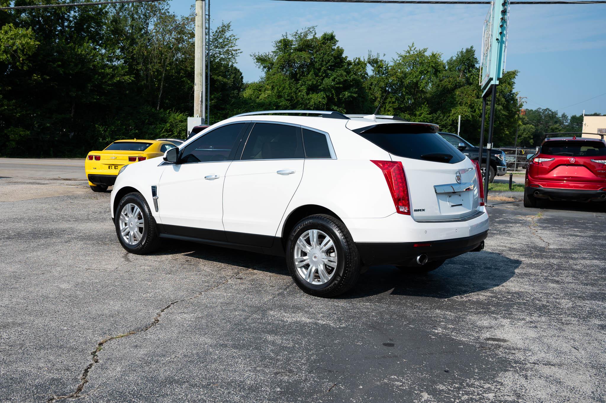 Cadillac SRX Luxury Collection 2011
