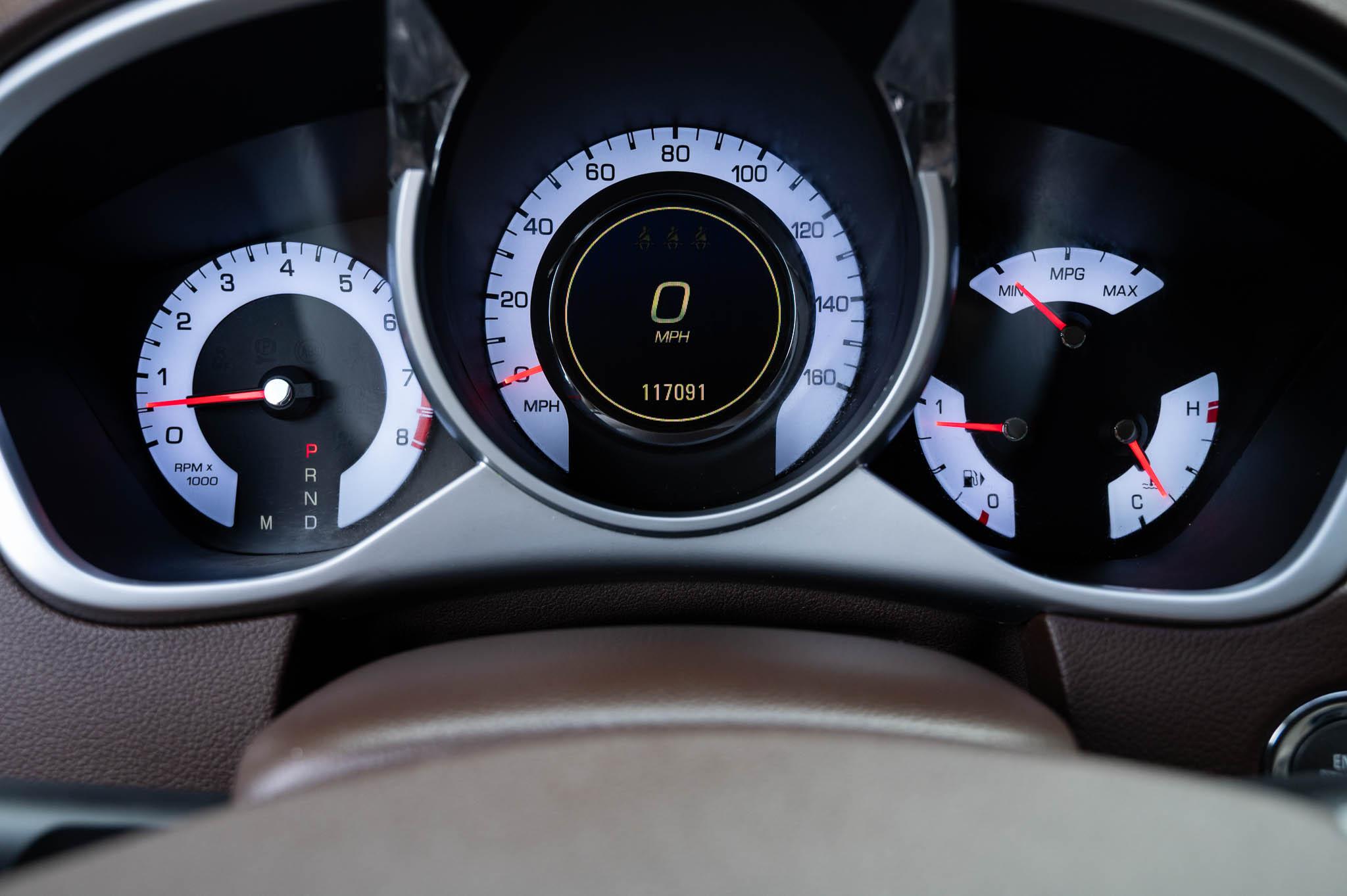 Cadillac SRX Luxury Collection 2011