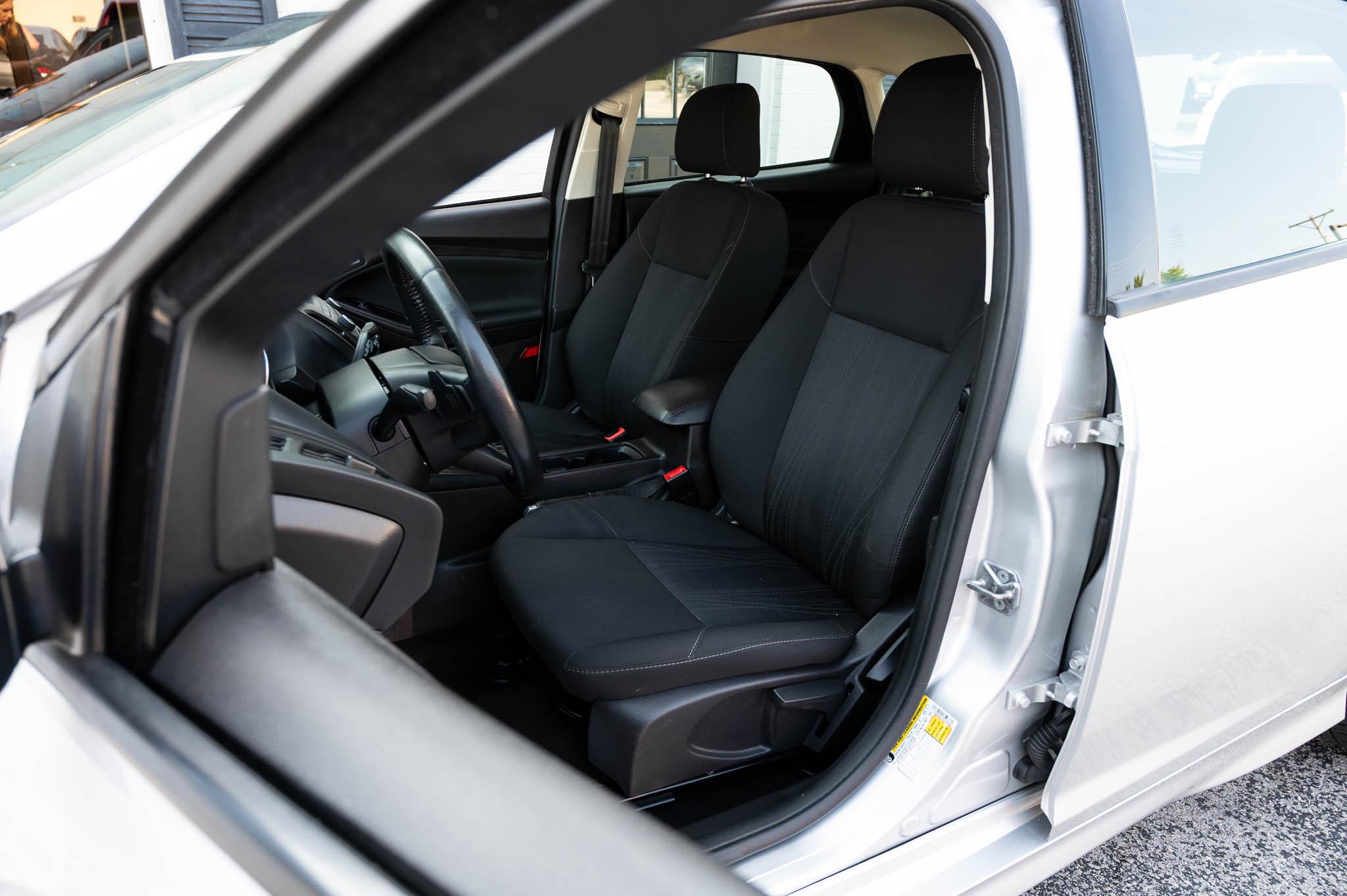 Ford Focus SE Hatch 2016
