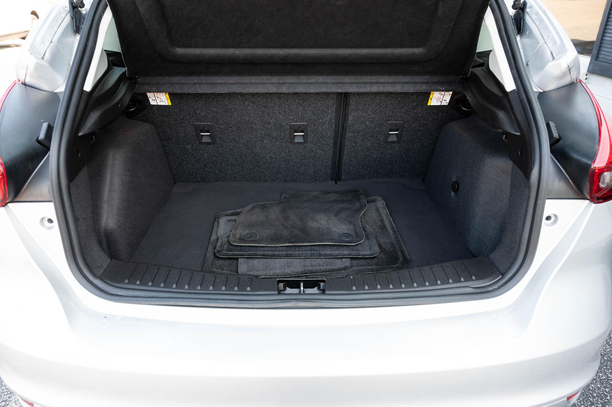 Ford Focus SE Hatch 2016