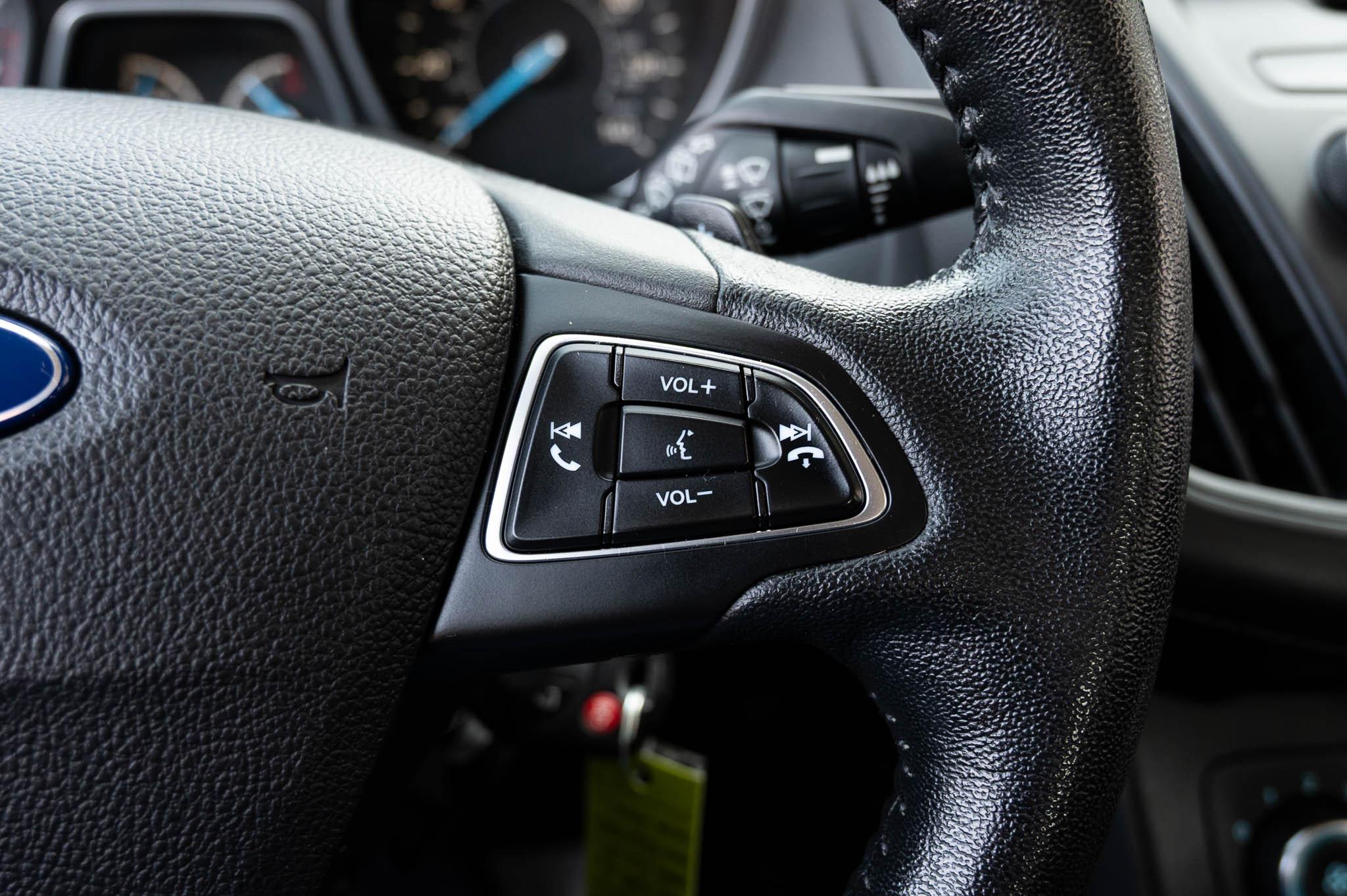 Ford Focus SE Hatch 2016