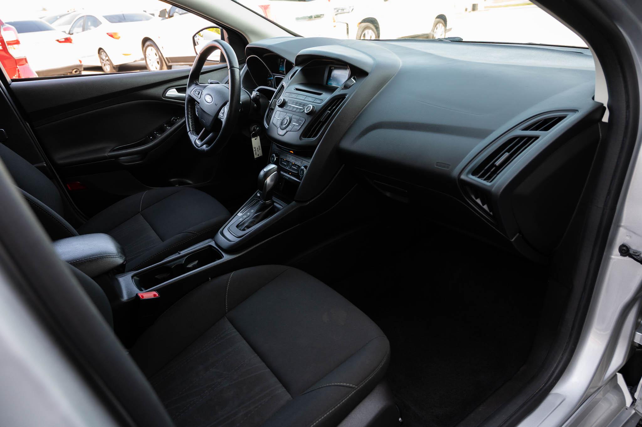 Ford Focus SE Hatch 2016