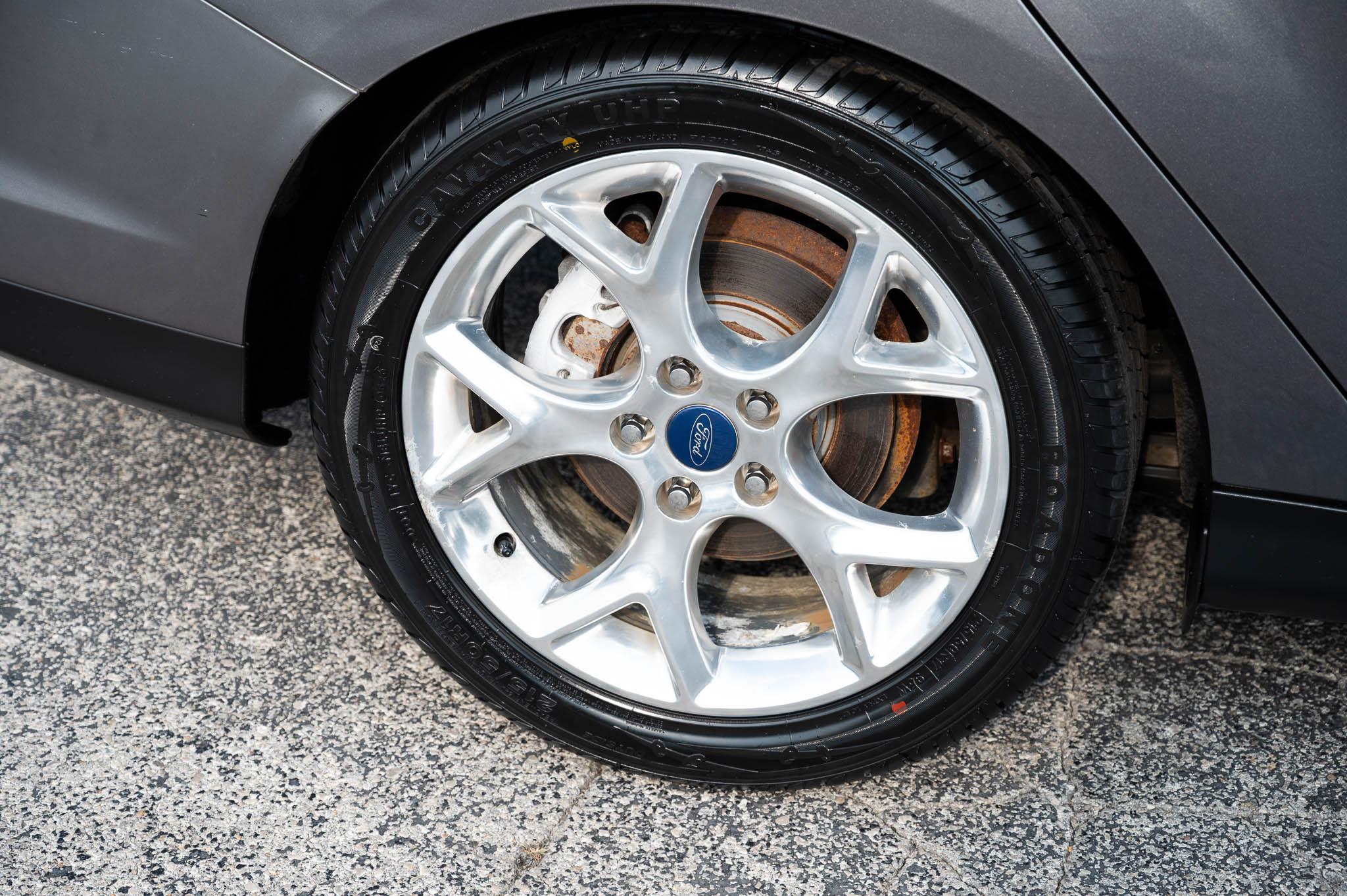 Ford Focus Titanium Sedan 2014