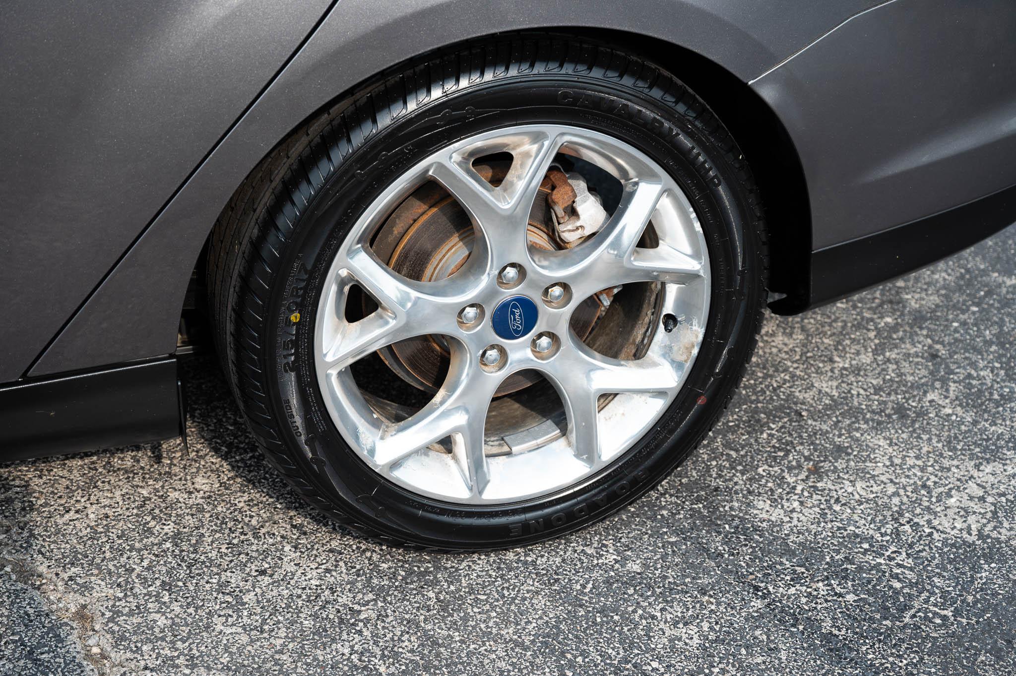 Ford Focus Titanium Sedan 2014