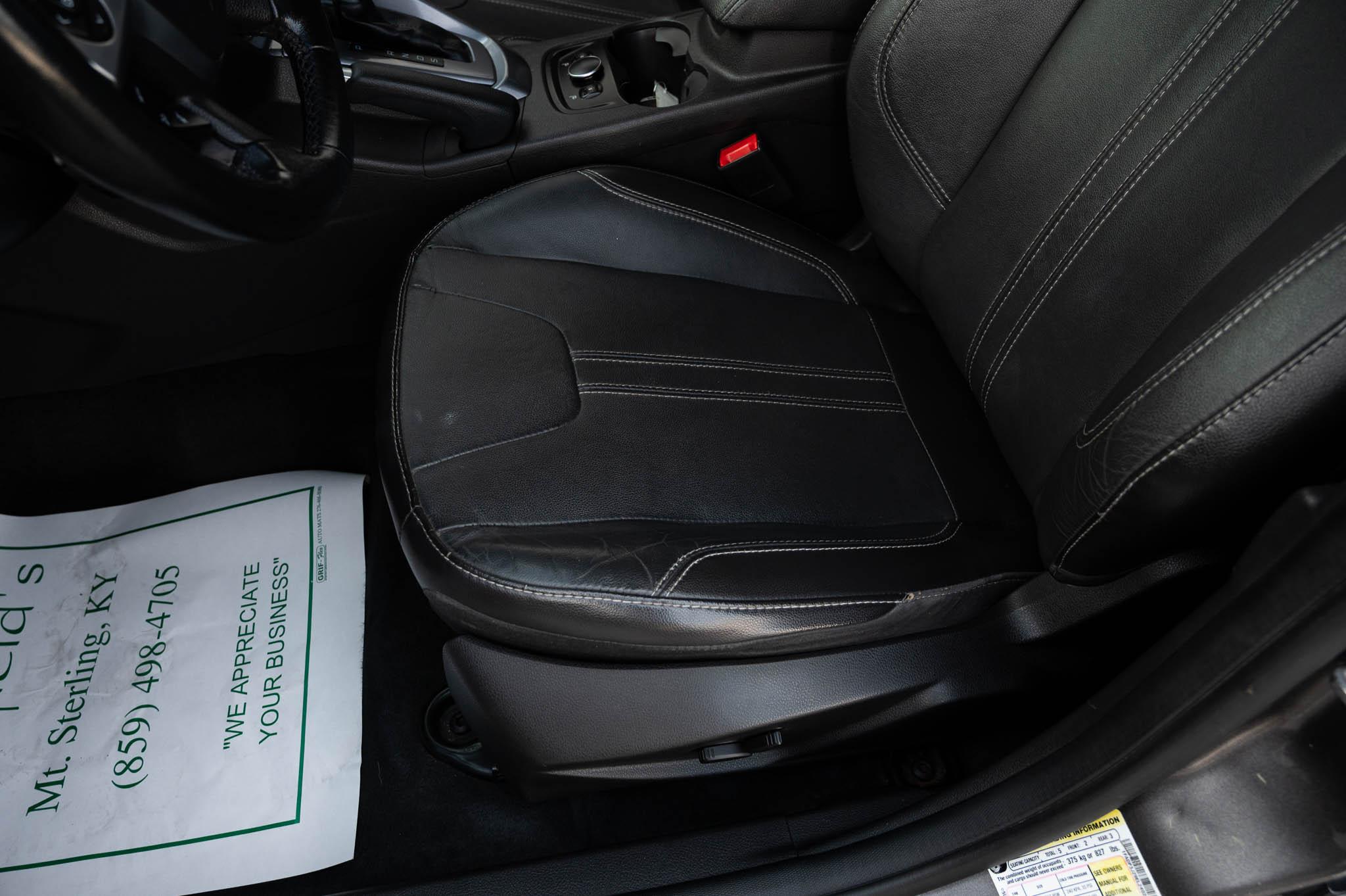 Ford Focus Titanium Sedan 2014