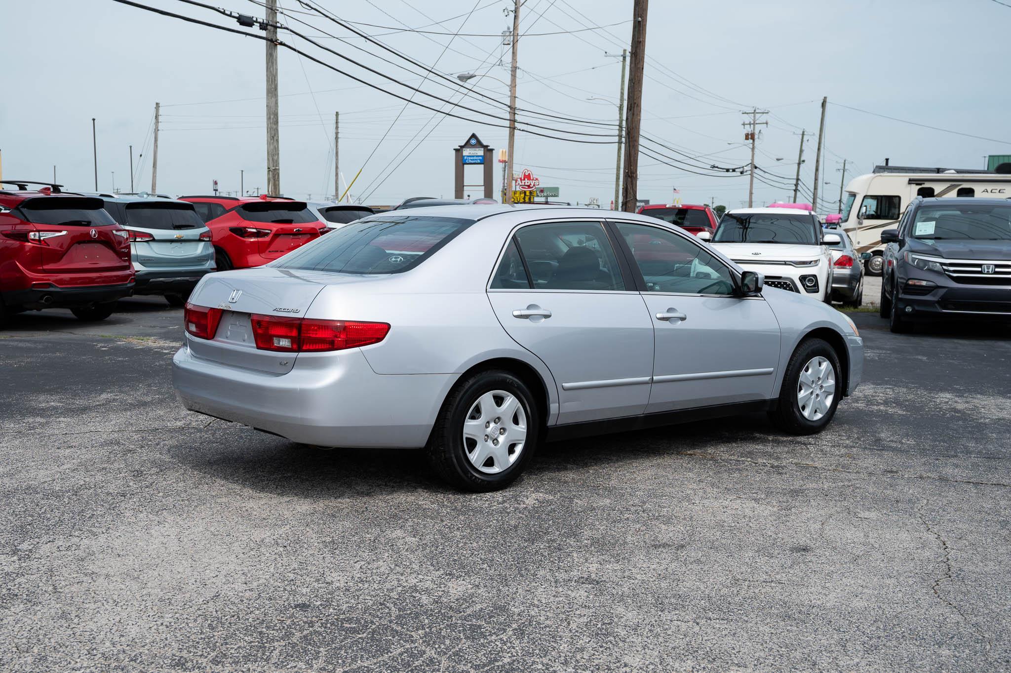 Honda Accord LX sedan AT 2005
