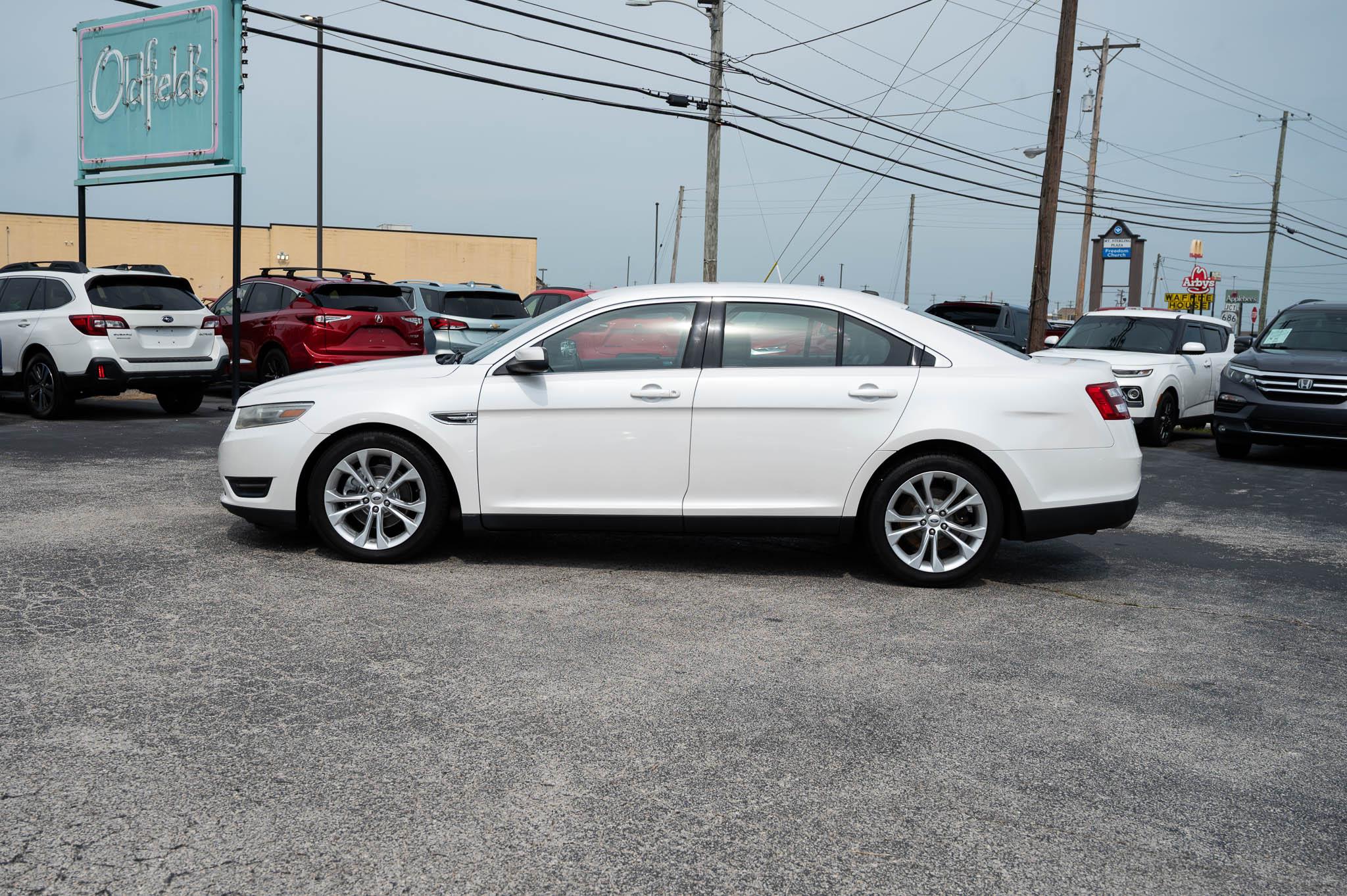 Ford Taurus SEL FWD 2013