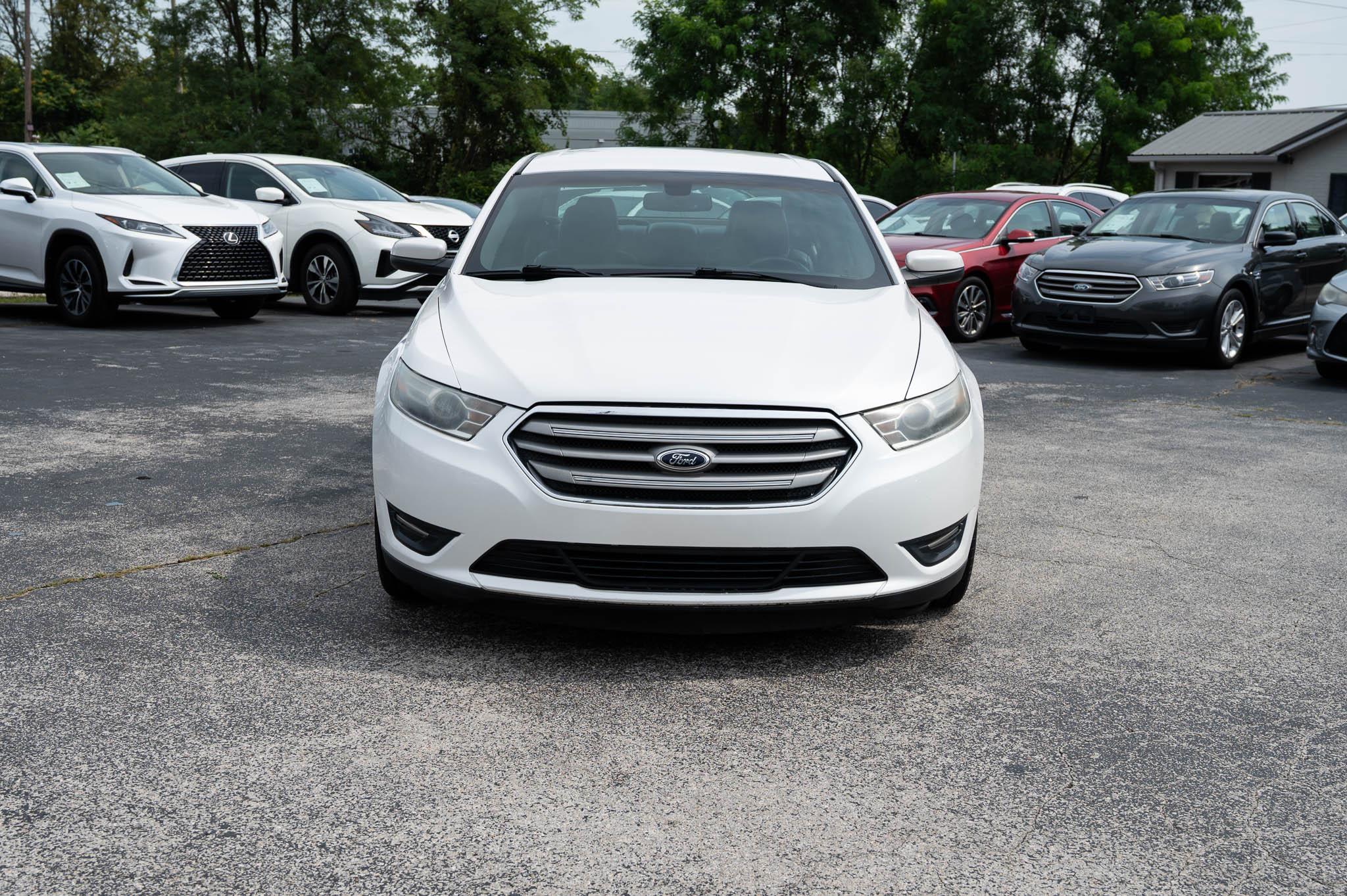 Ford Taurus SEL FWD 2013