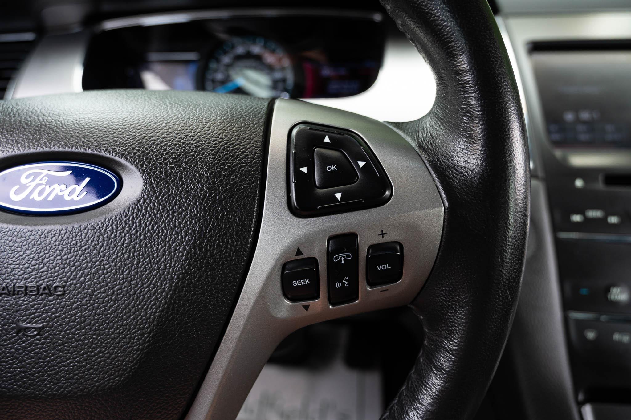 Ford Taurus SEL FWD 2013