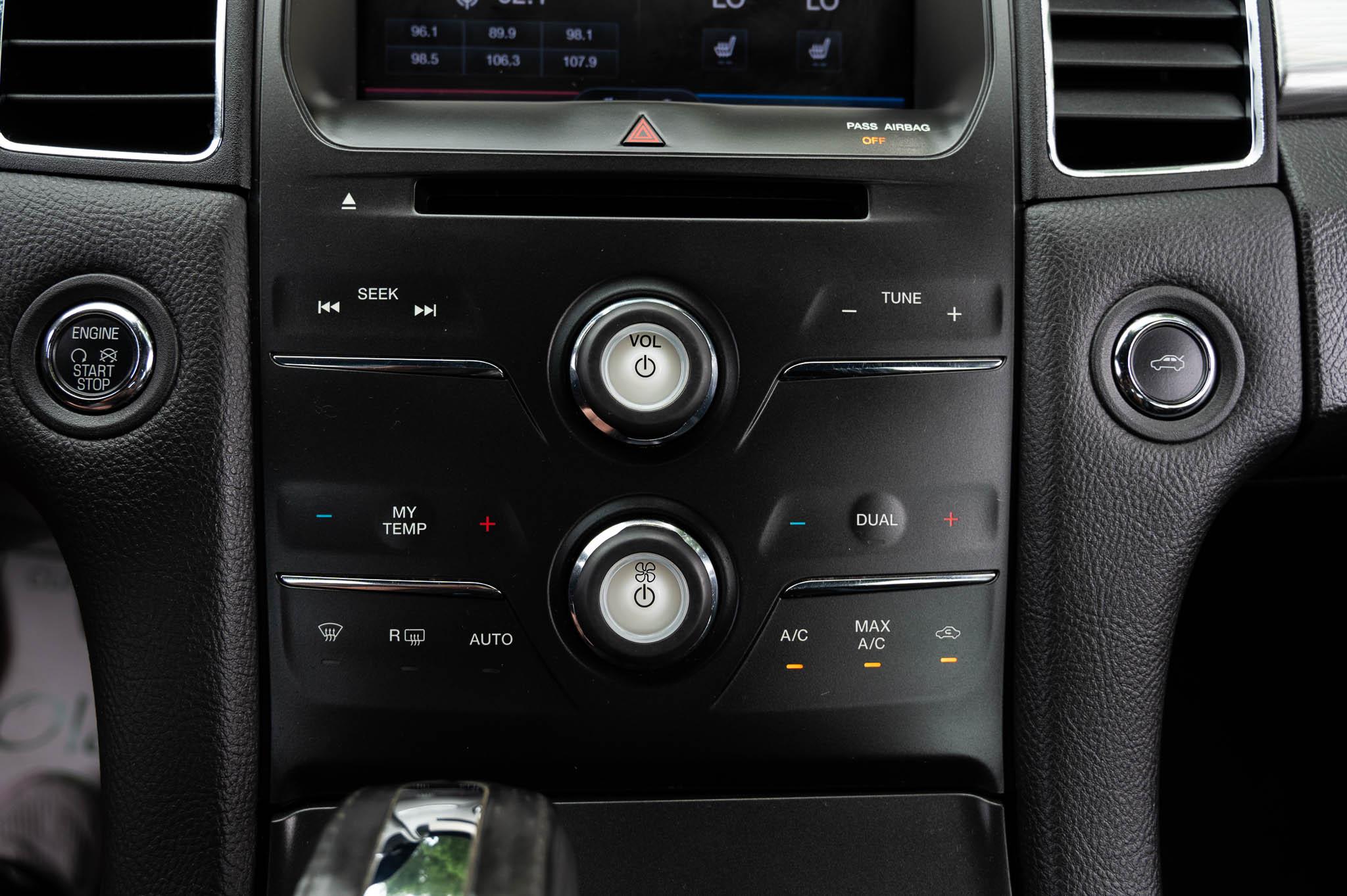 Ford Taurus SEL FWD 2013
