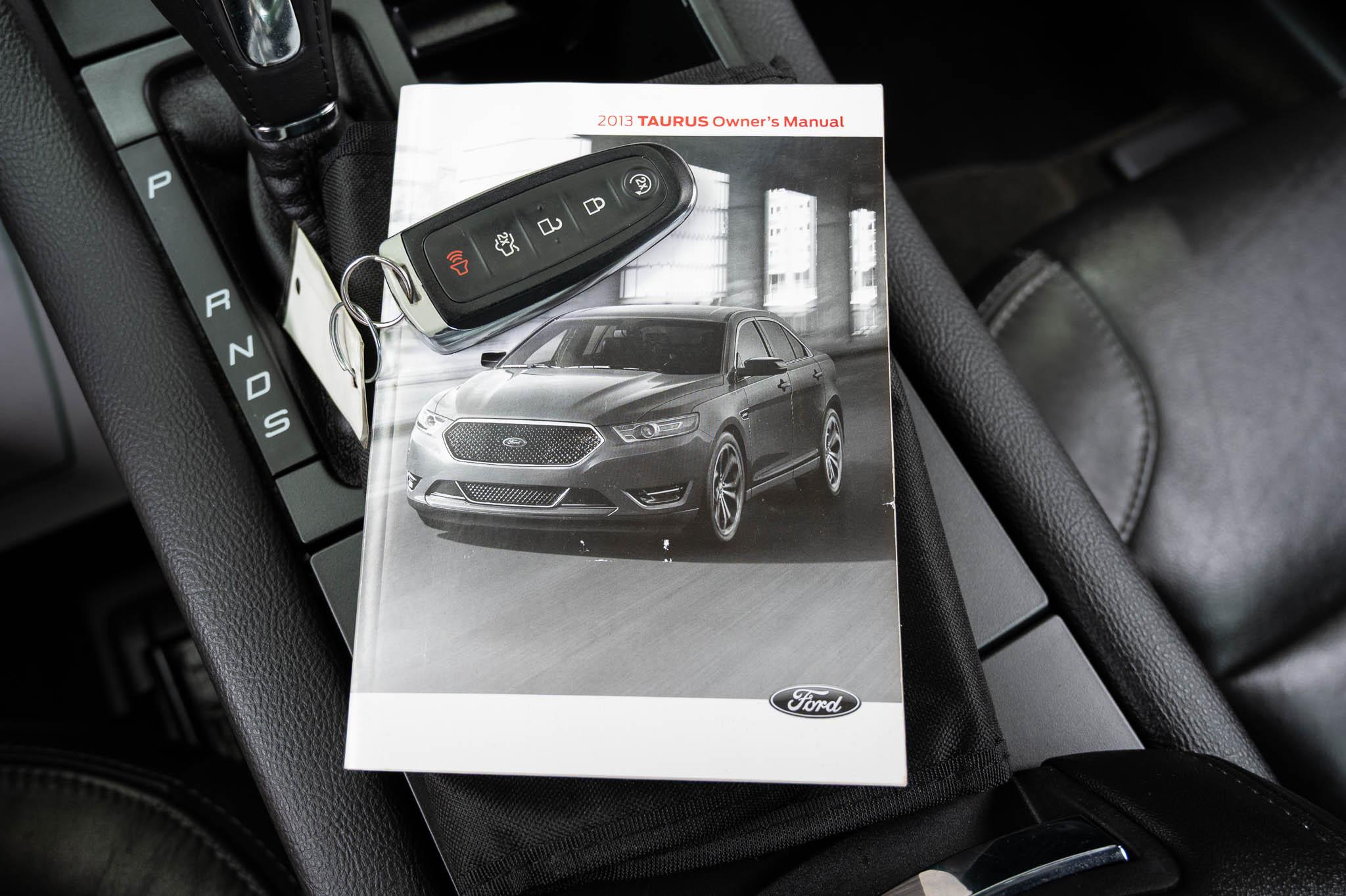 Ford Taurus SEL FWD 2013