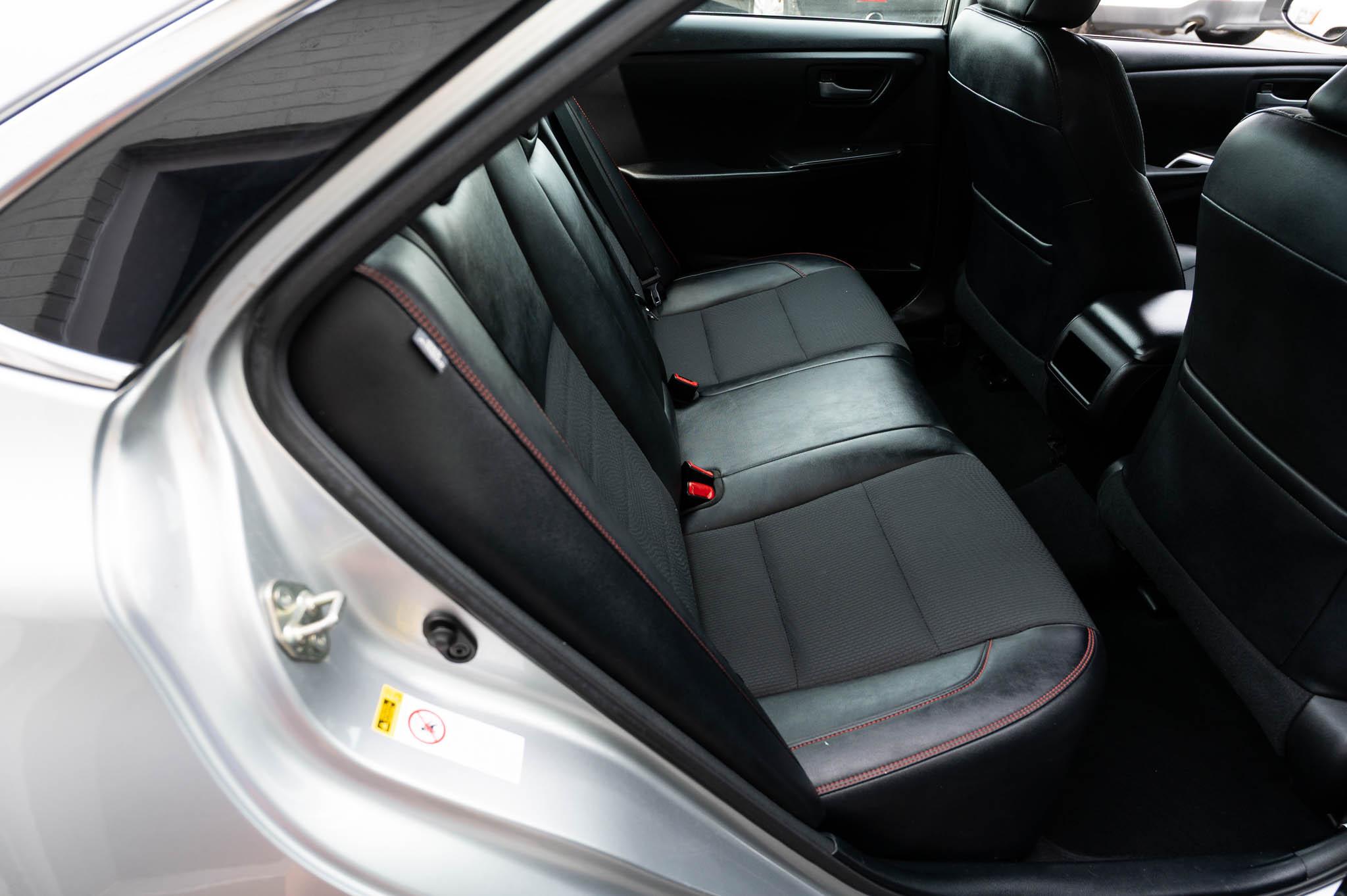 Toyota Camry SE 2017