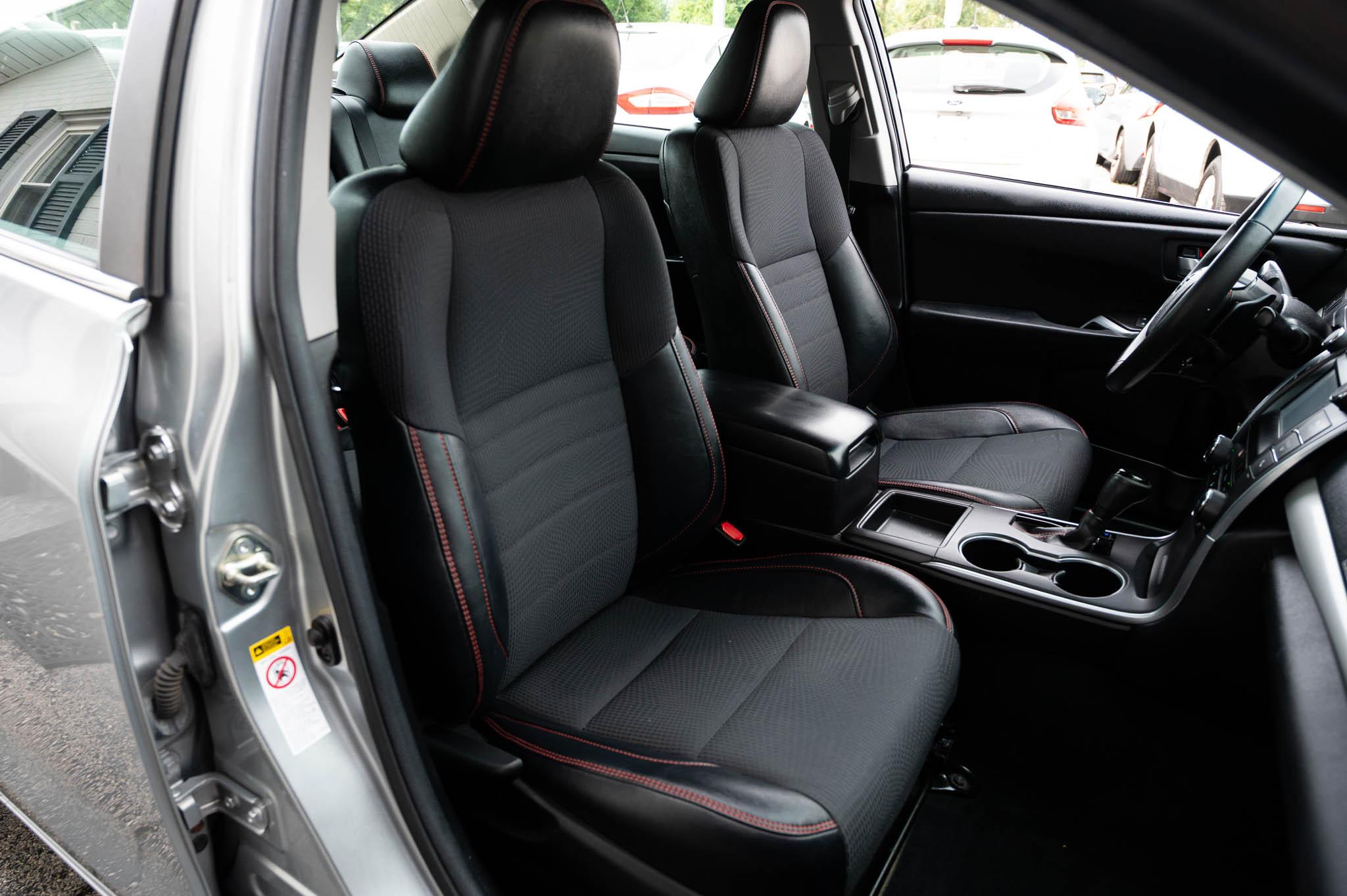 Toyota Camry SE 2017