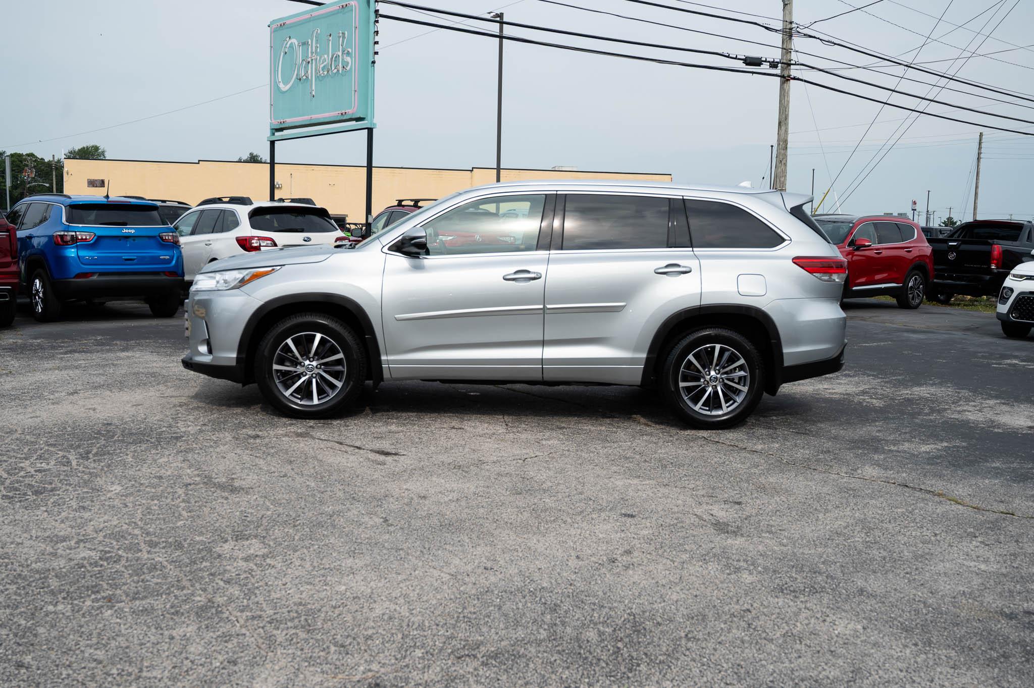 Toyota Highlander SE AWD V6 2018