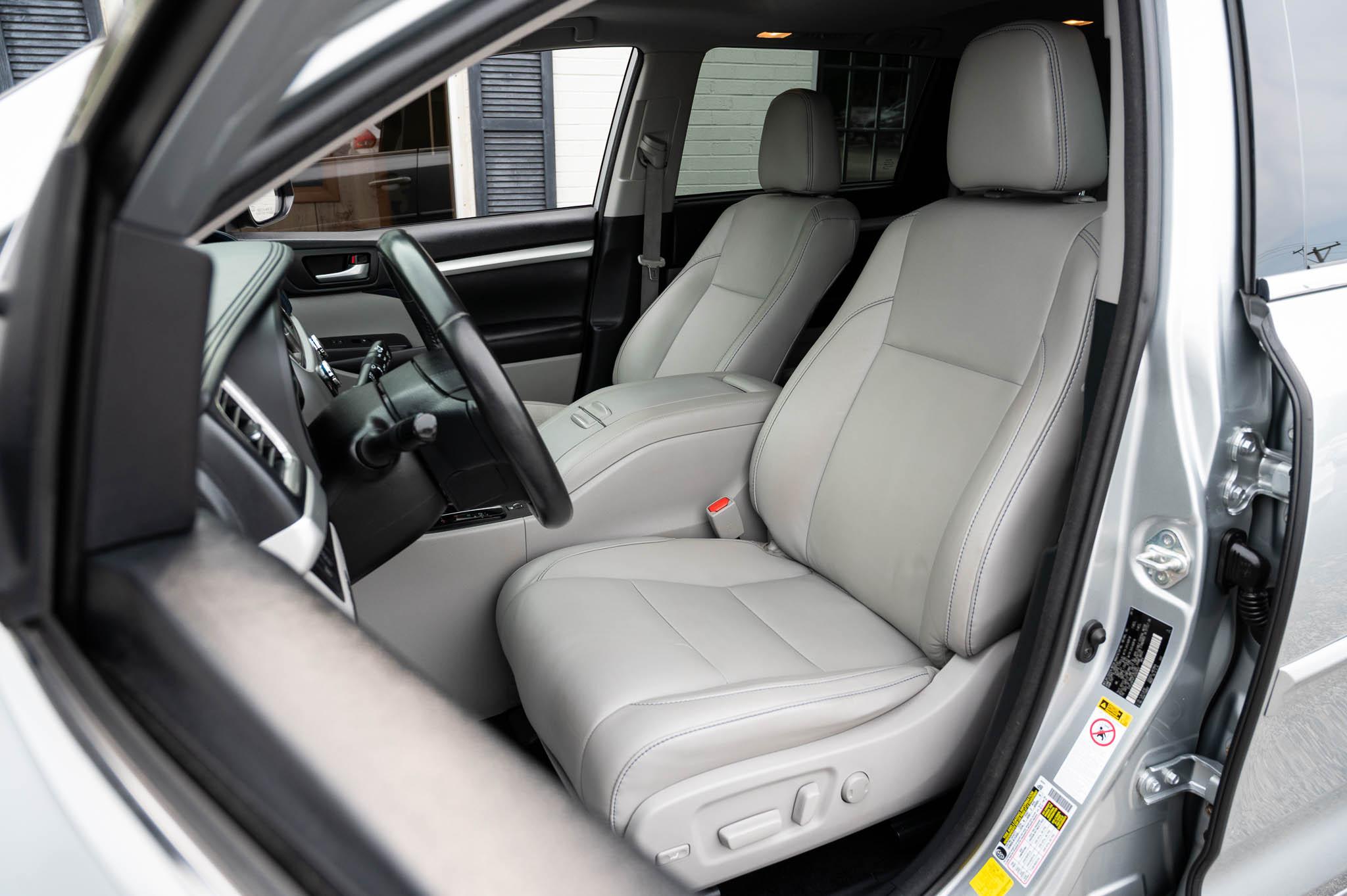 Toyota Highlander SE AWD V6 2018