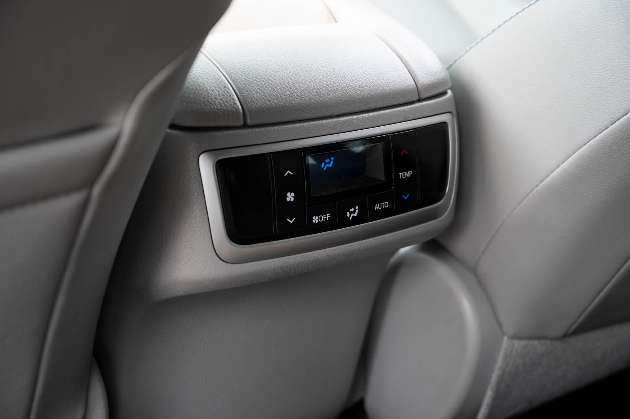 Toyota Highlander SE AWD V6 2018