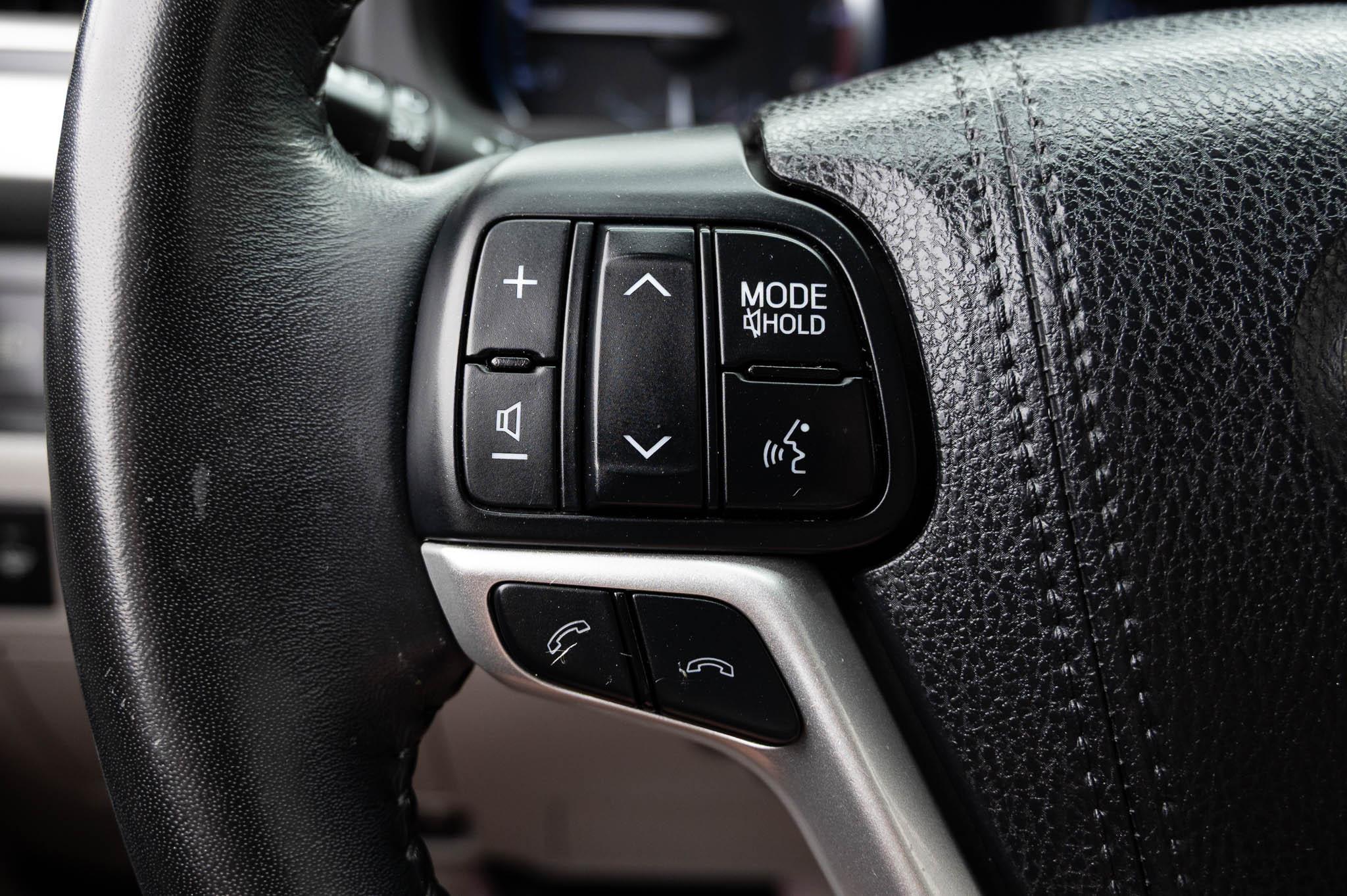 Toyota Highlander SE AWD V6 2018