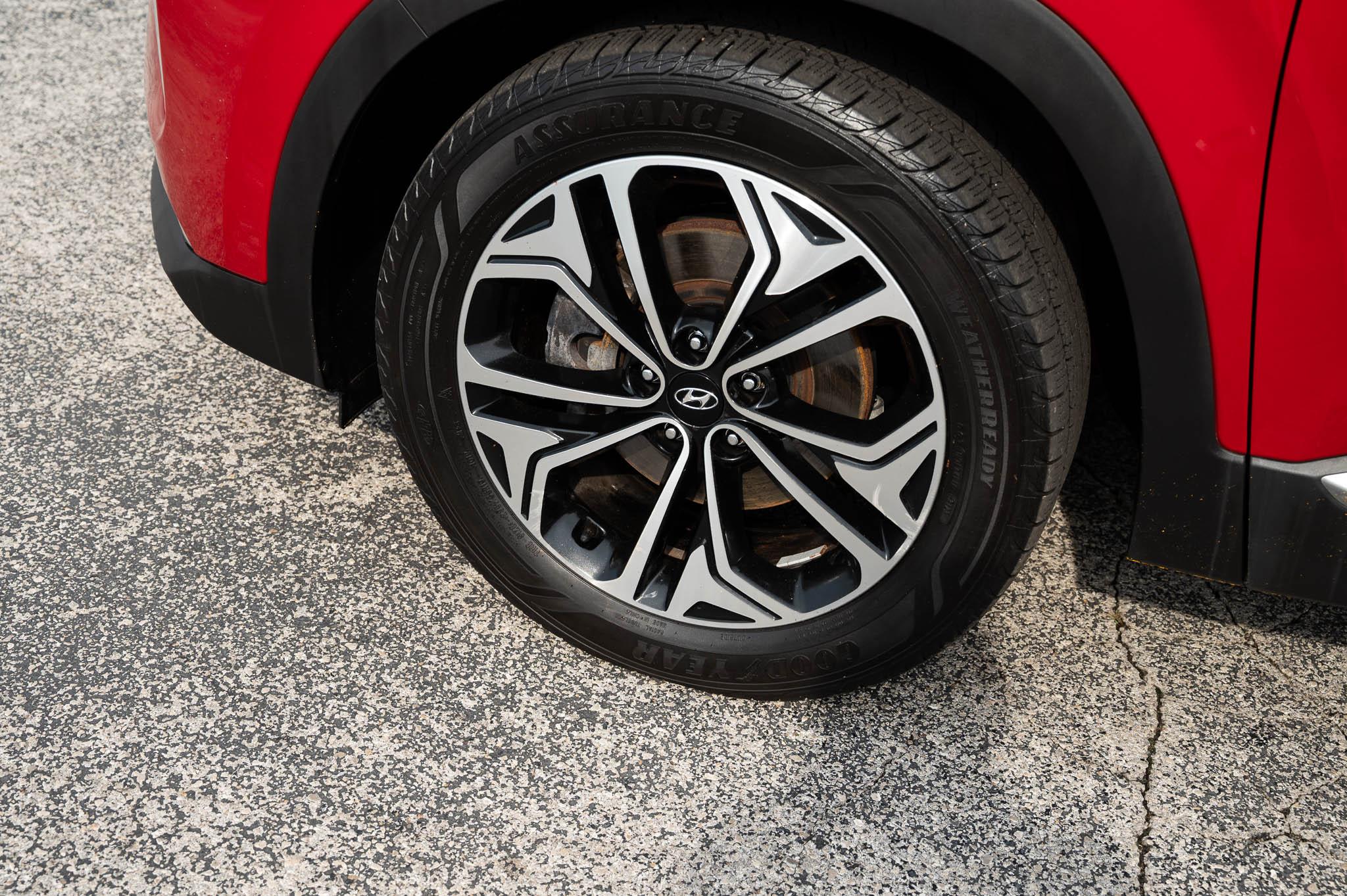 Hyundai Santa Fe SEL 2.0T AWD w/Convenience and Premium Packages 2020