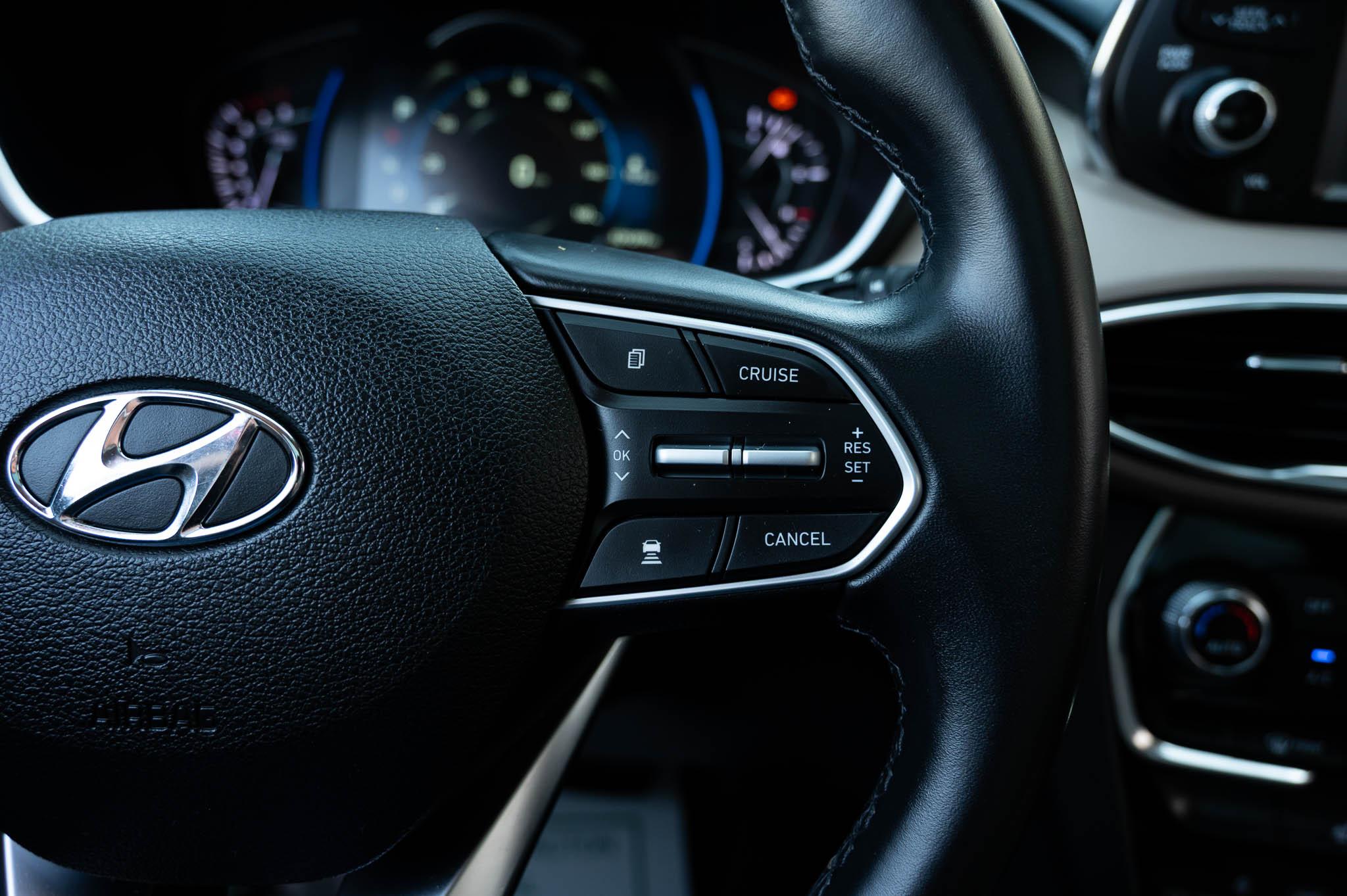 Hyundai Santa Fe SEL 2.0T AWD w/Convenience and Premium Packages 2020