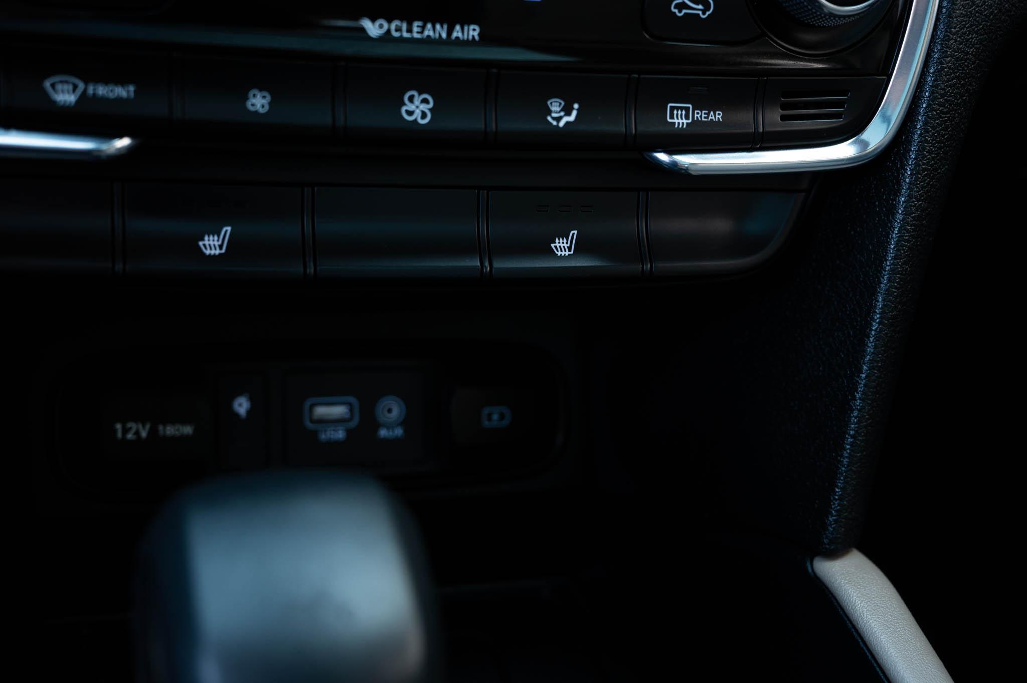 Hyundai Santa Fe SEL 2.0T AWD w/Convenience and Premium Packages 2020