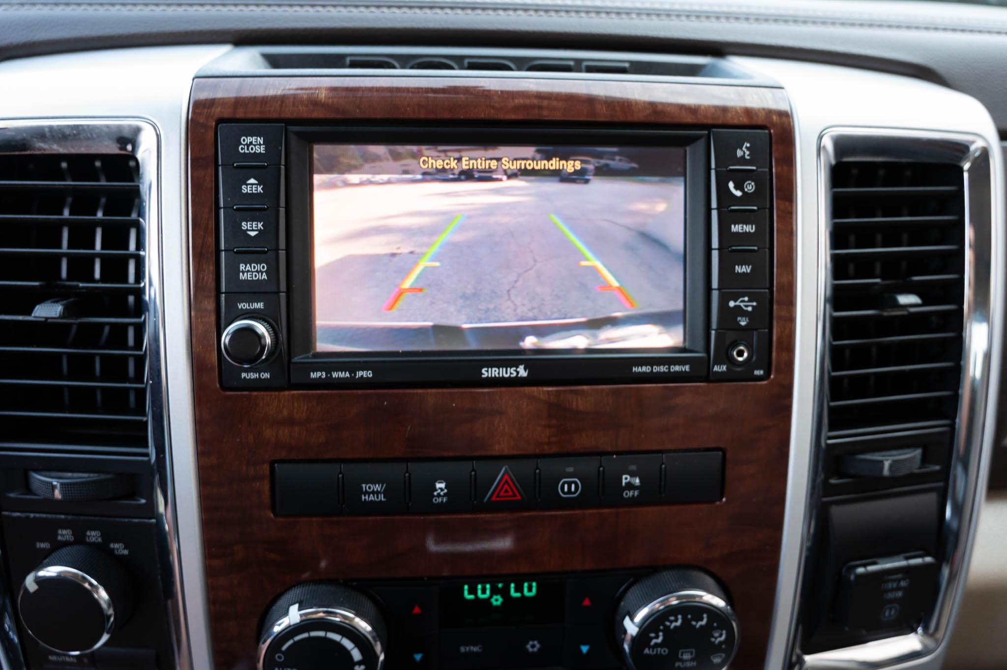 RAM 1500 4WD Crew Cab 149" Laramie 2010