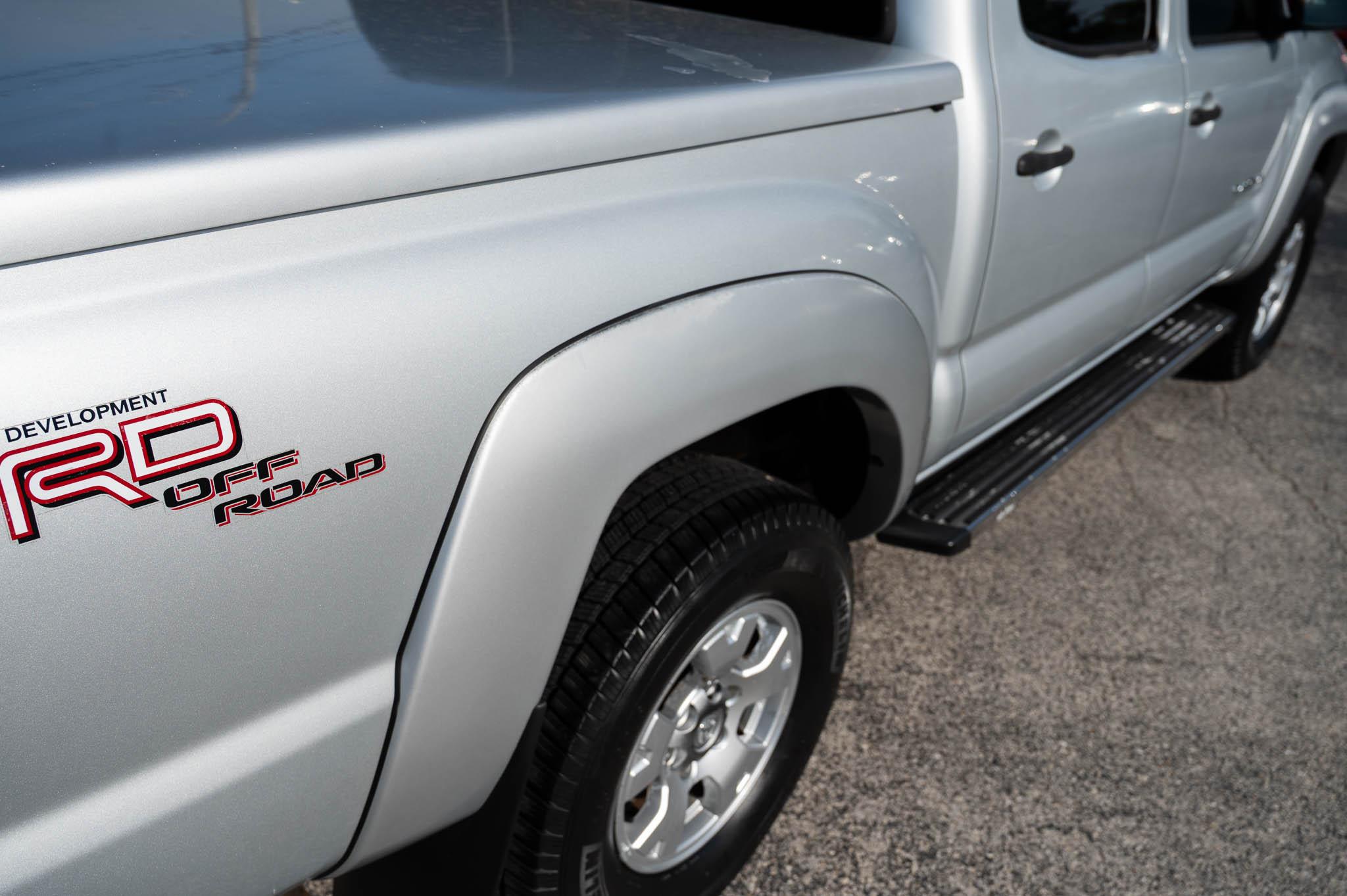 Toyota Tacoma PreRunner Double Cab V6 Automatic 2WD 2005