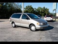 2000 Toyota Sienna 