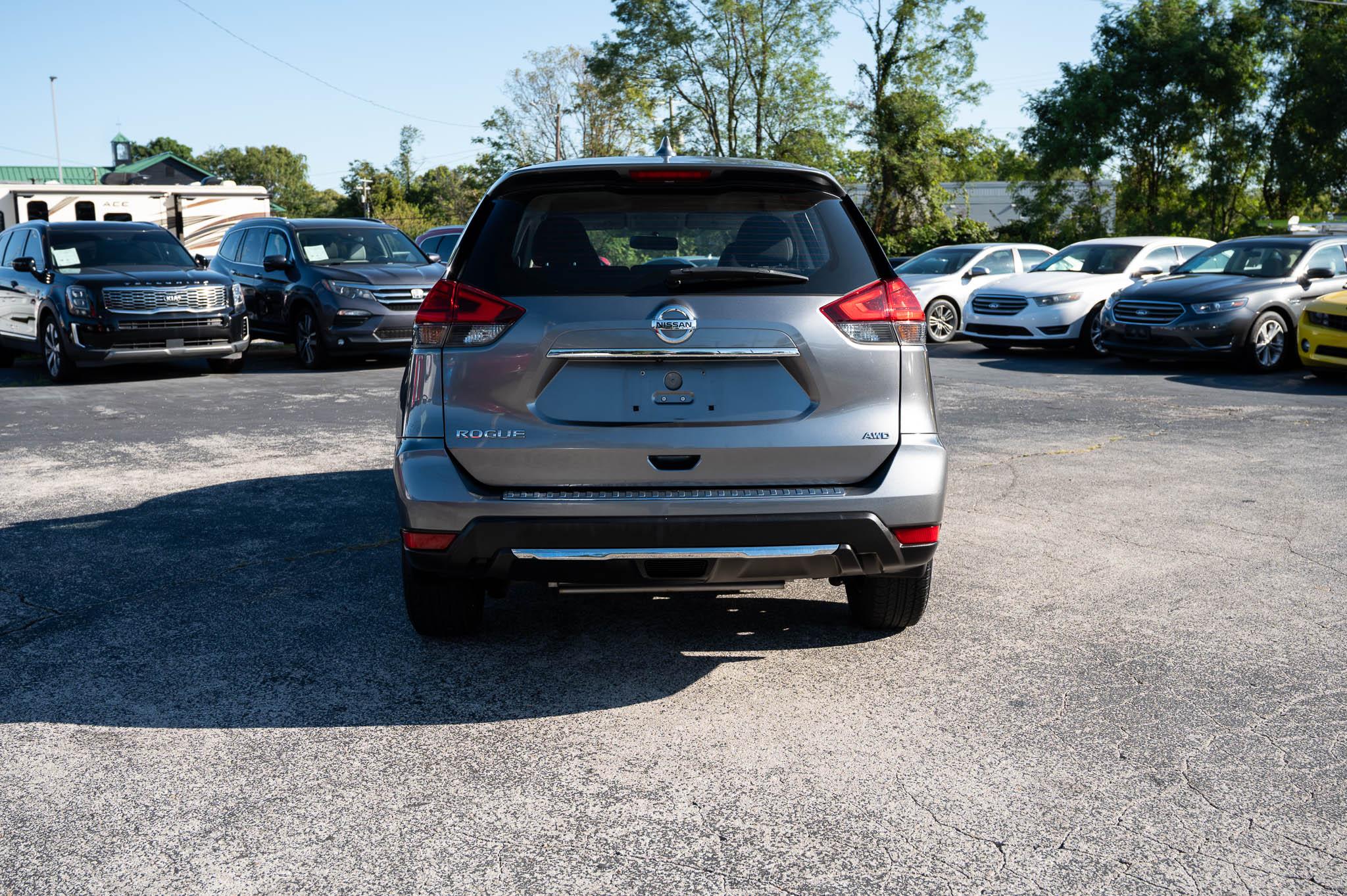 Nissan Rogue S AWD 2017