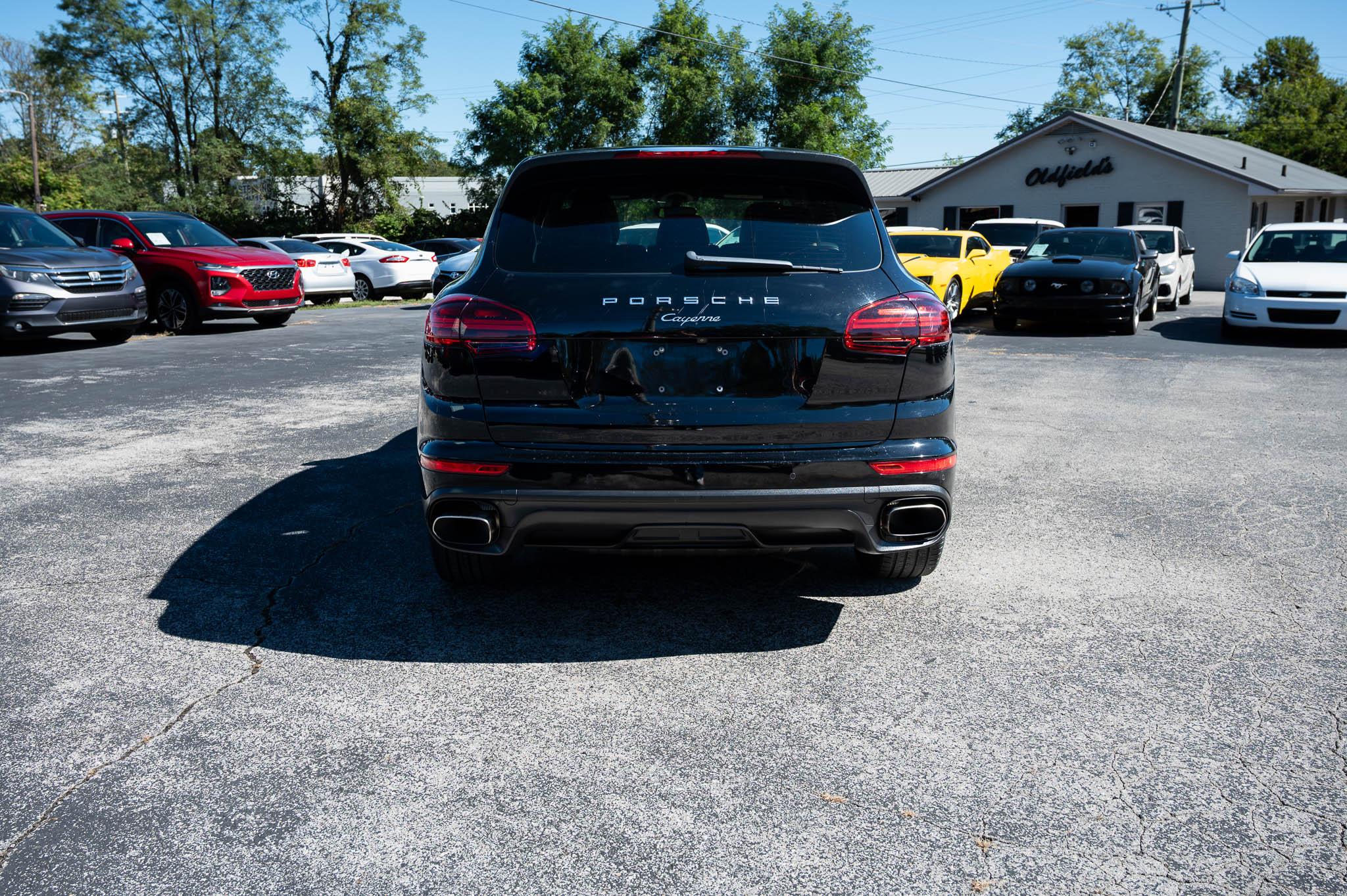 Porsche Cayenne AWD 2016