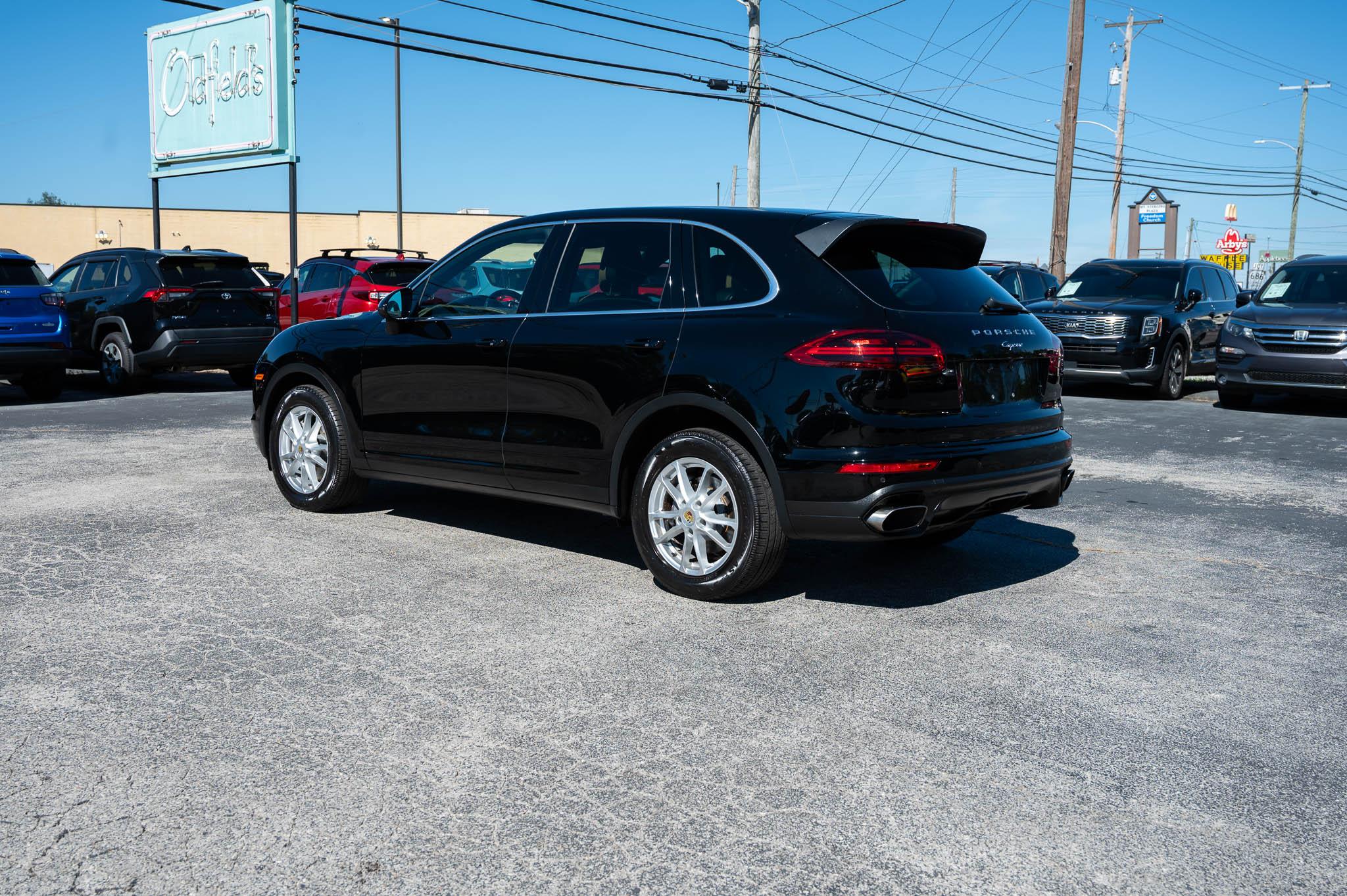 Porsche Cayenne AWD 2016