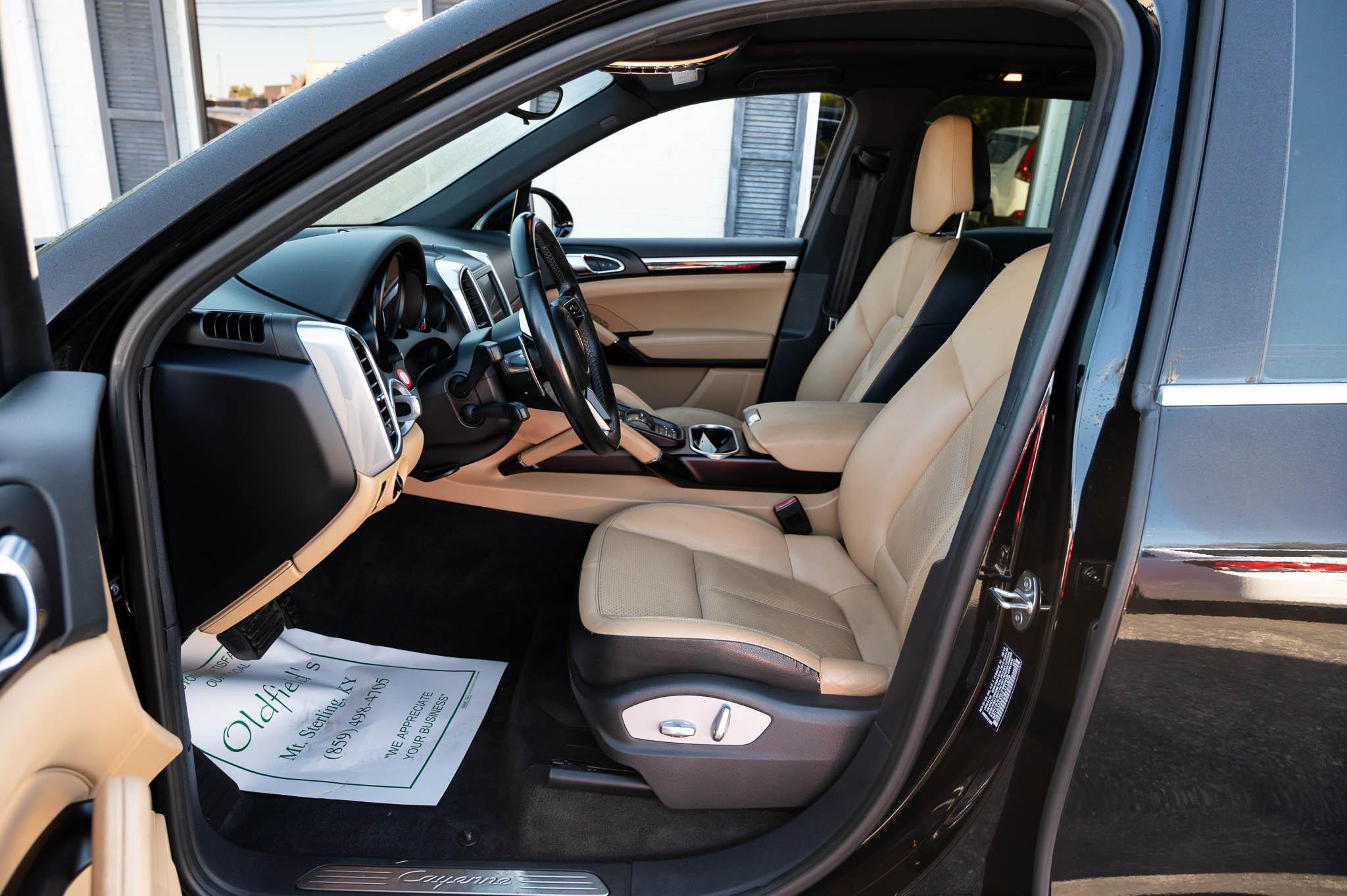 Porsche Cayenne AWD 2016