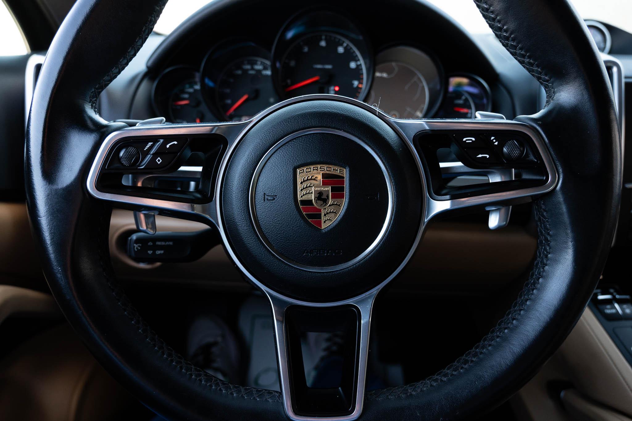 Porsche Cayenne AWD 2016