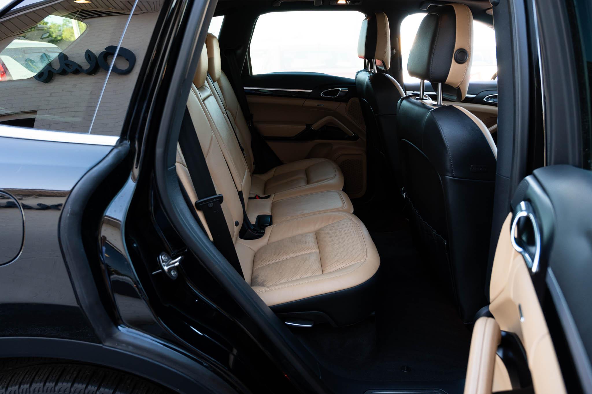 Porsche Cayenne AWD 2016
